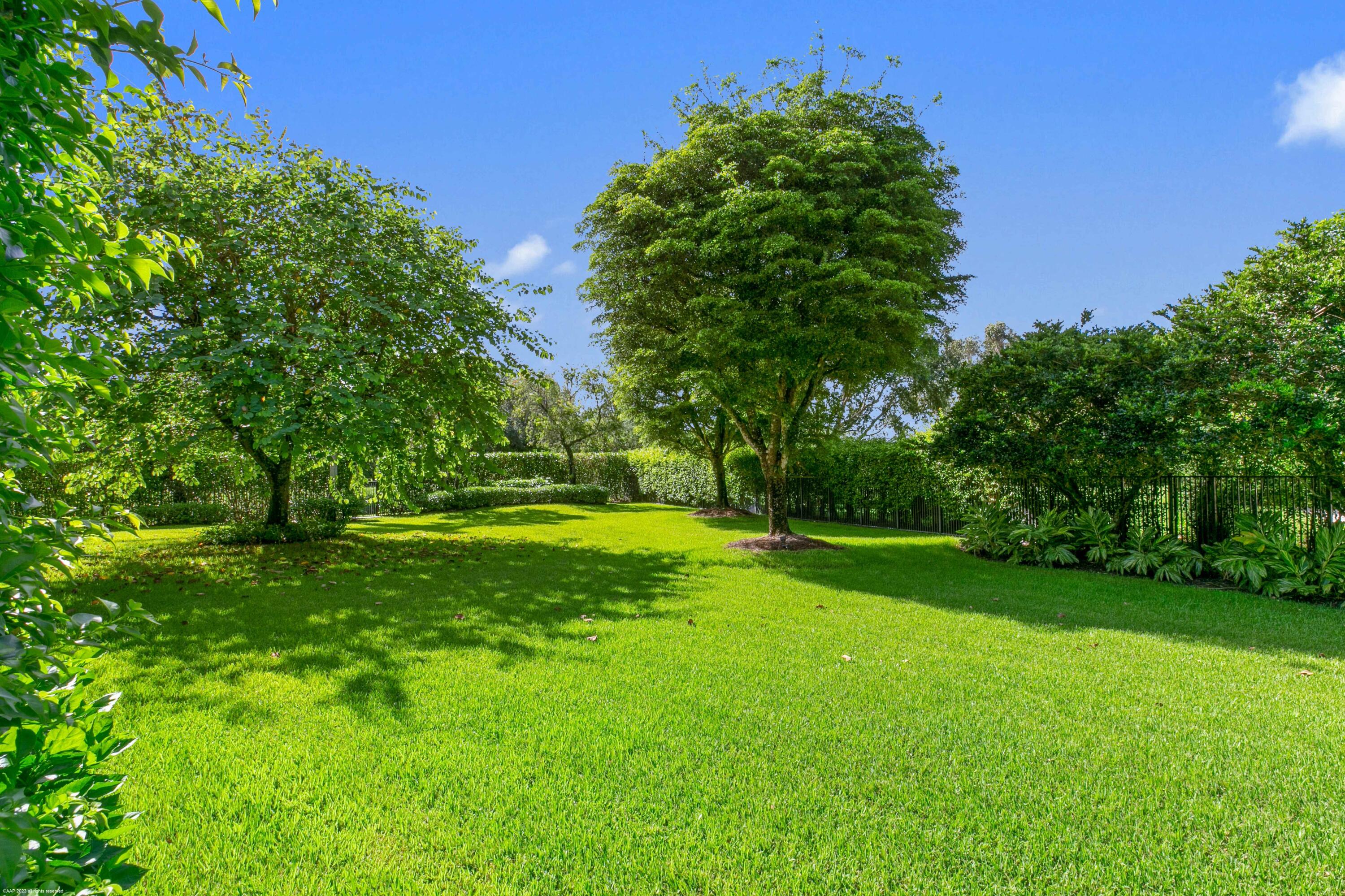 EQUESTRIAN CLUB ESTATES 1 - Residential