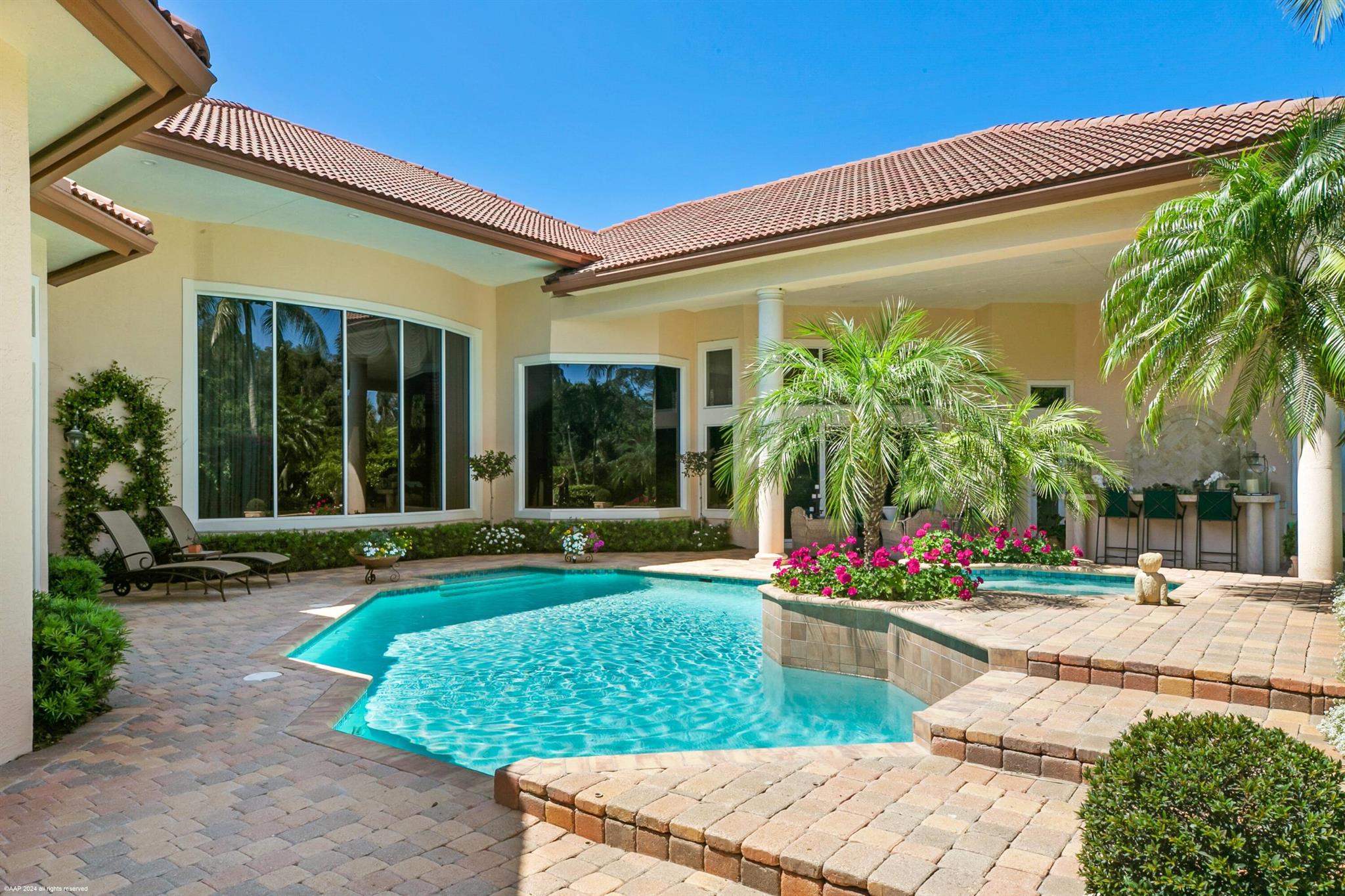 EQUESTRIAN CLUB ESTATES 1 - Residential