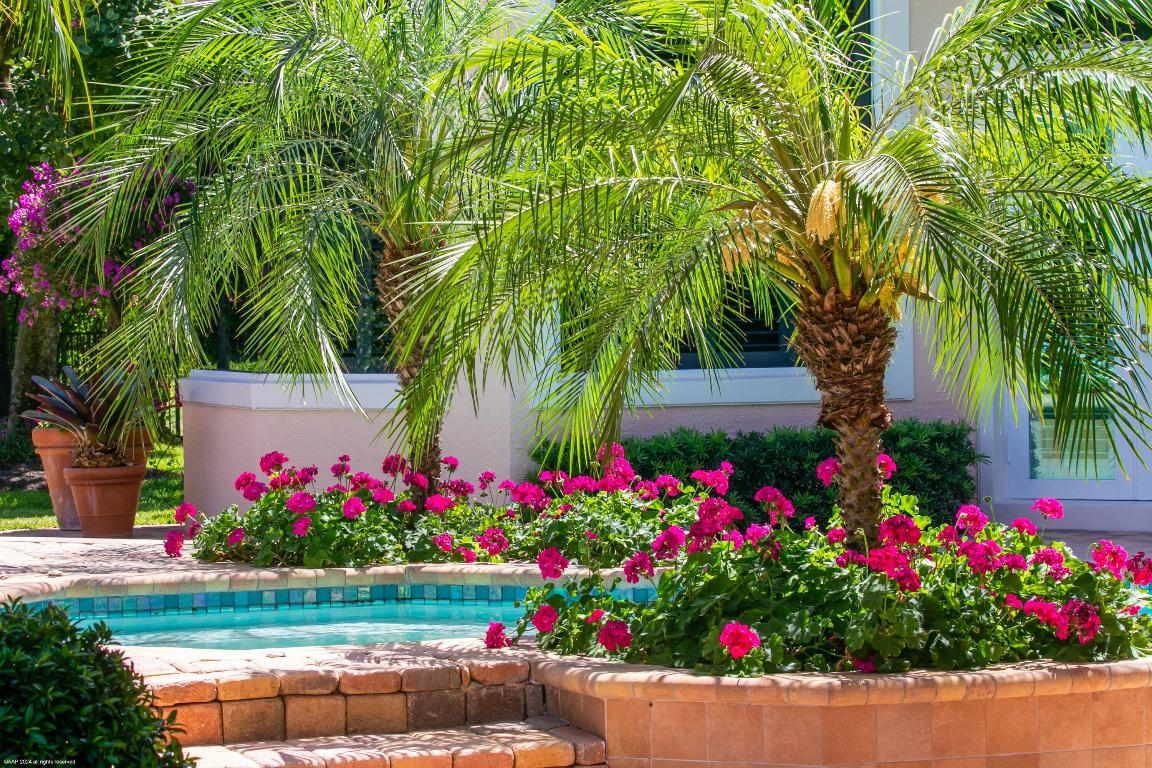 EQUESTRIAN CLUB ESTATES 1 - Residential