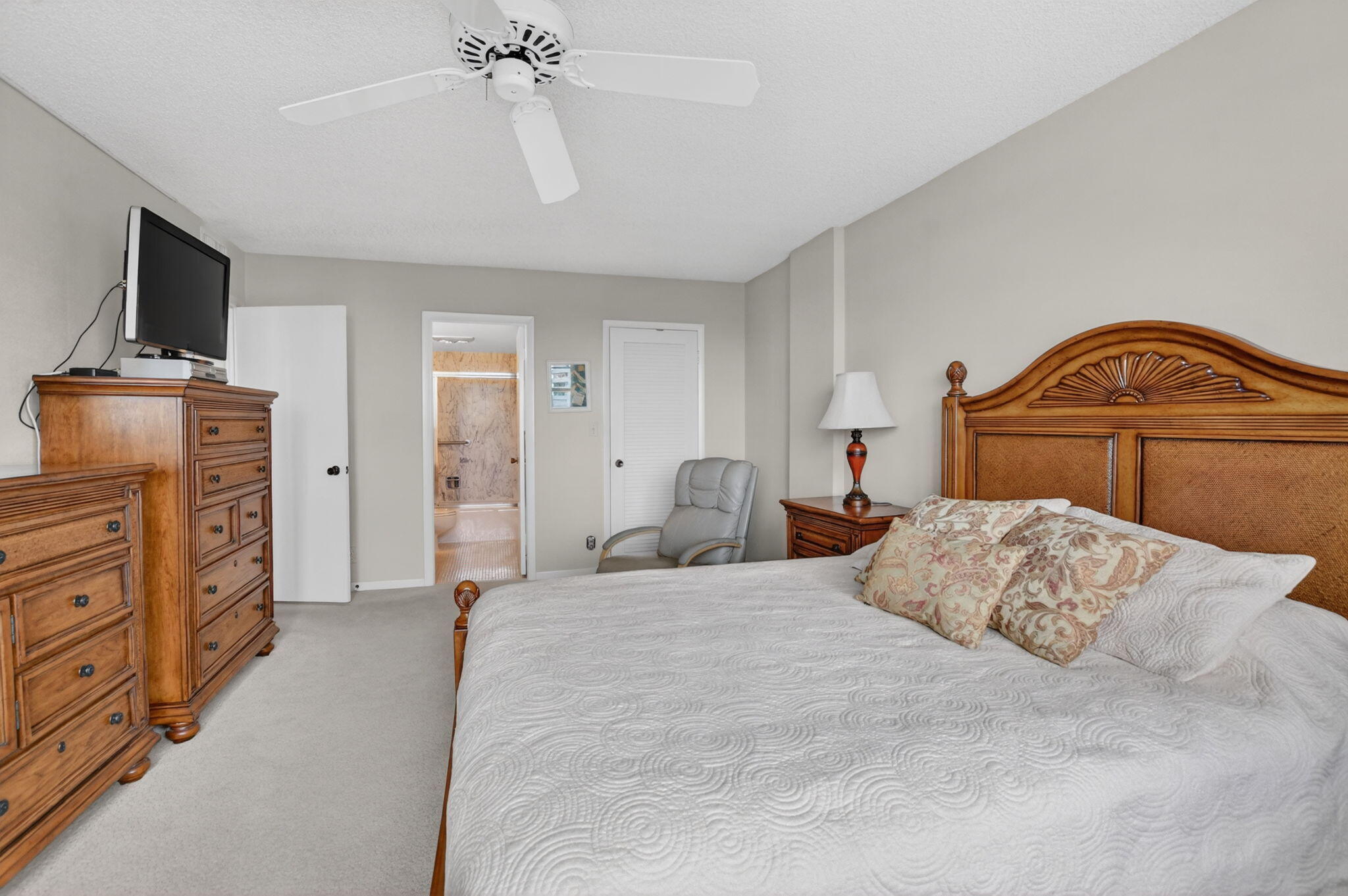 BOCA TOWERS CONDO PORTION - Residential