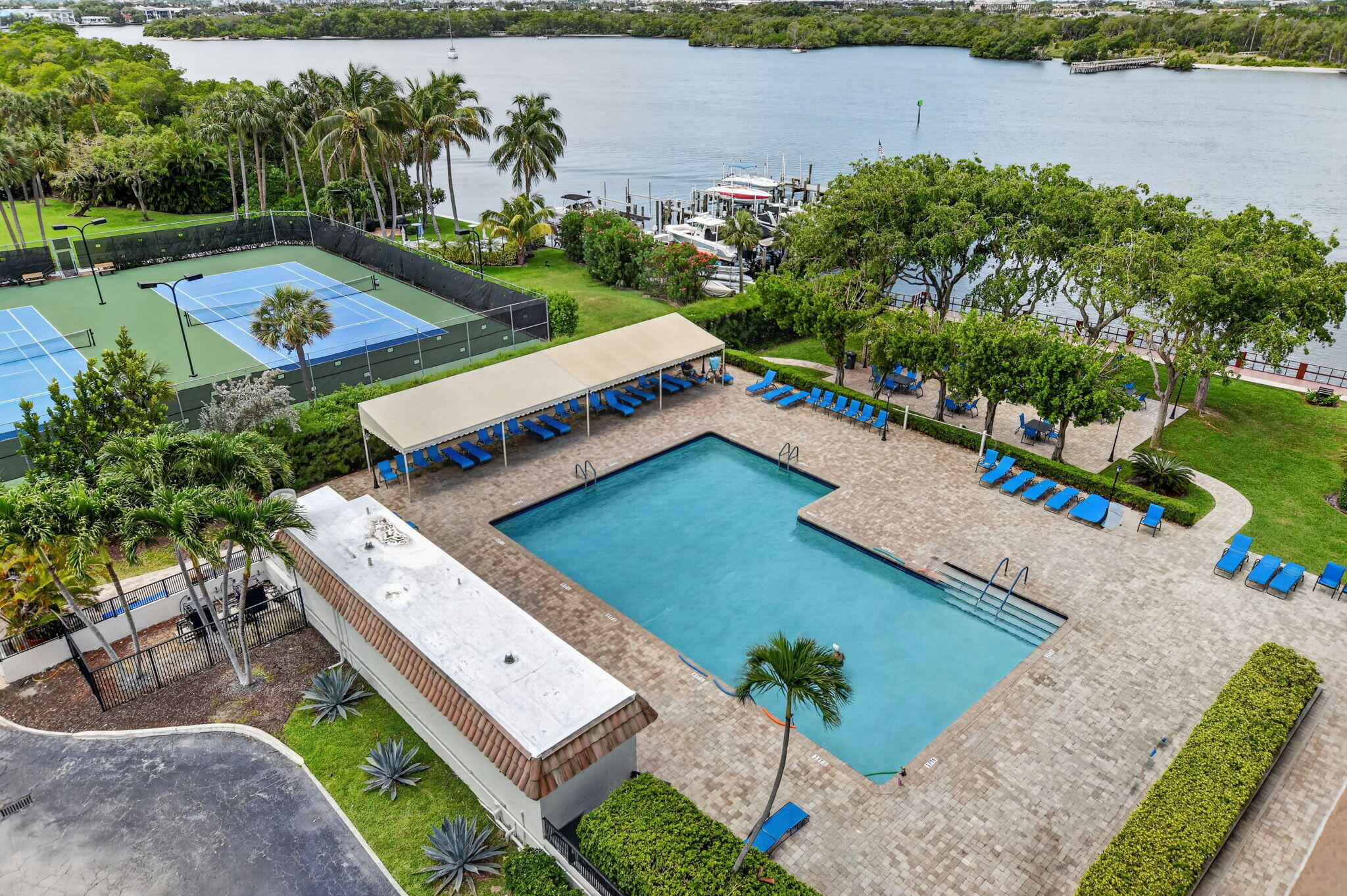 BOCA TOWERS CONDO PORTION - Residential