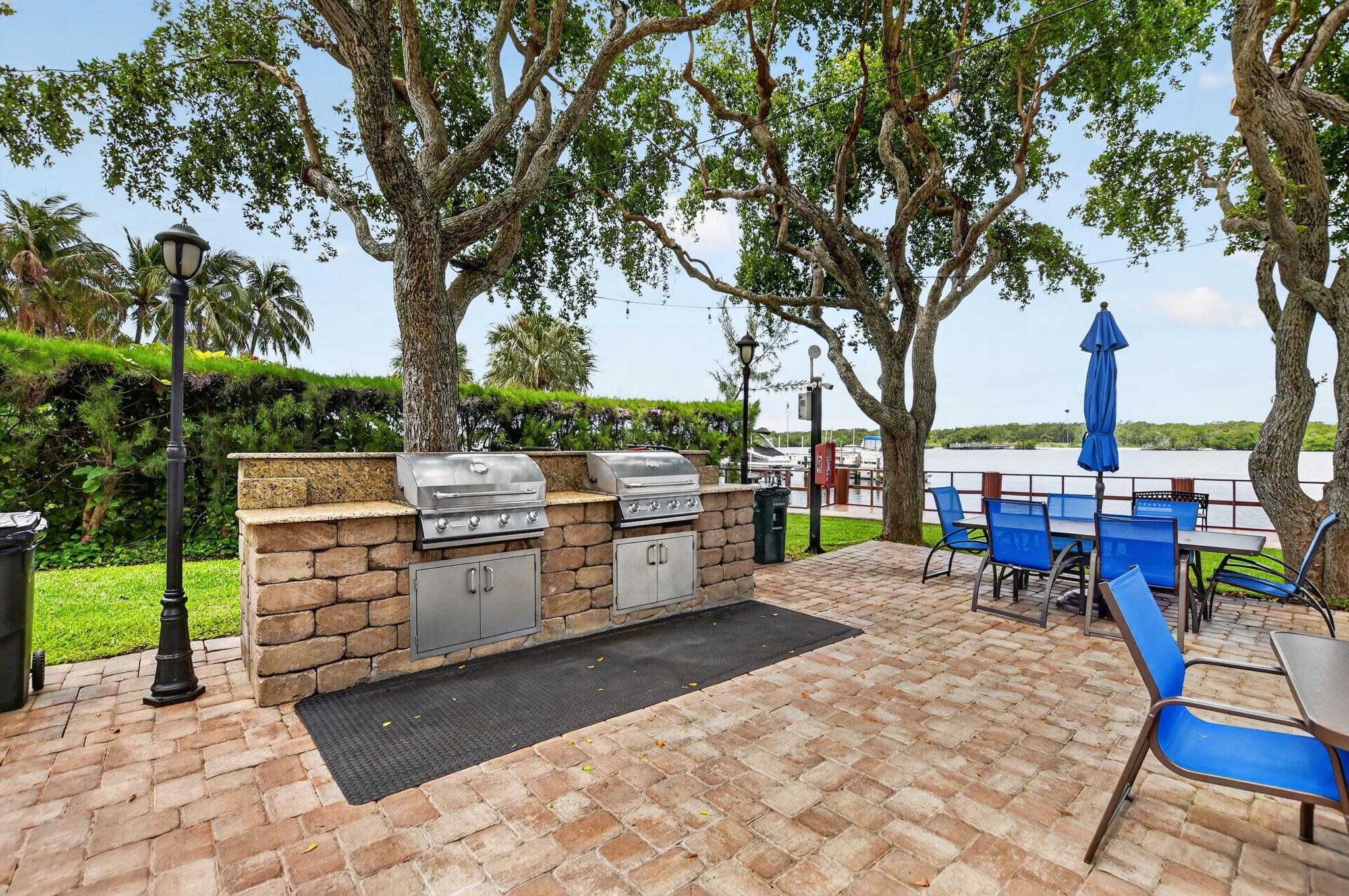 BOCA TOWERS CONDO PORTION - Residential
