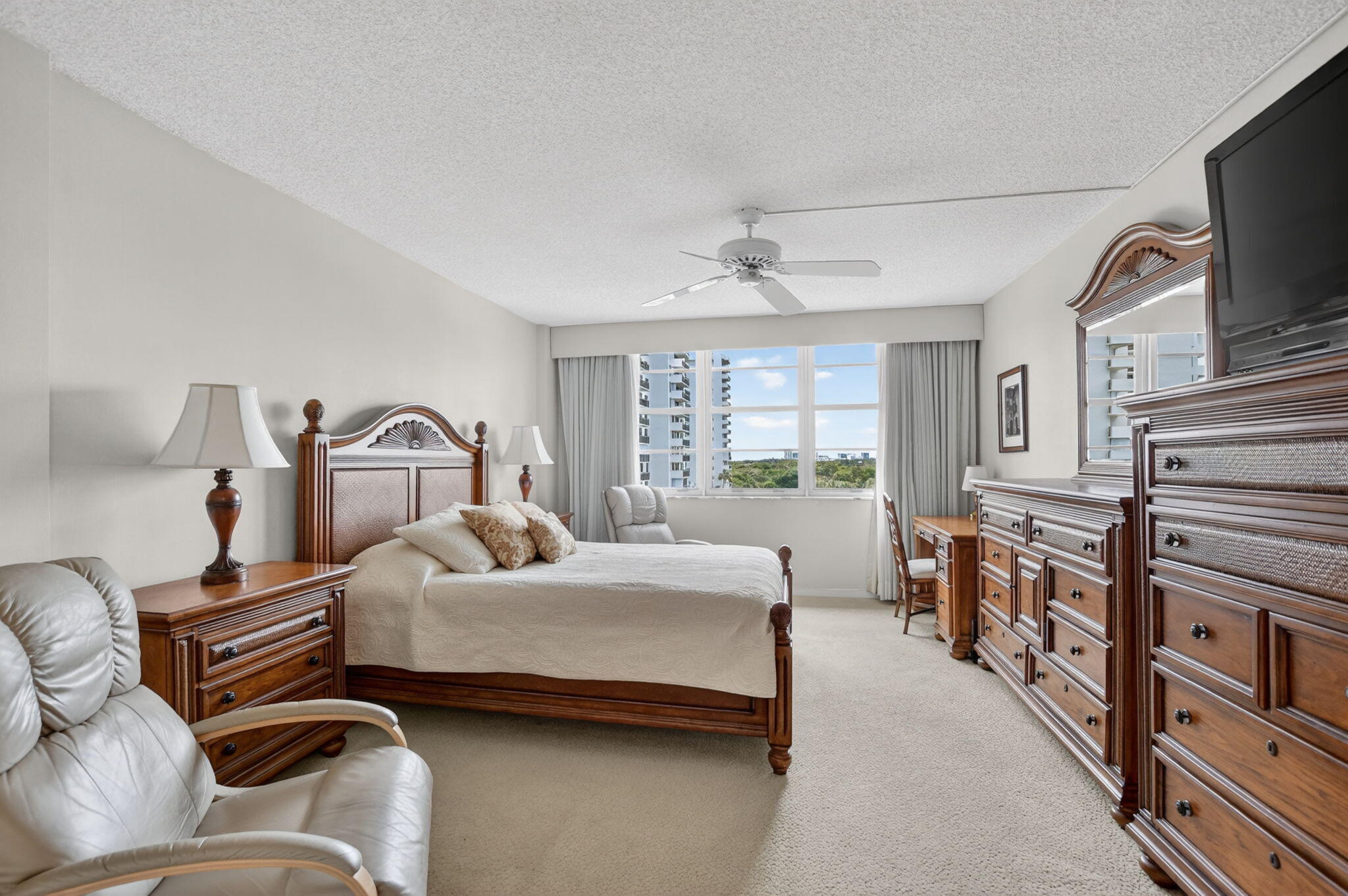 BOCA TOWERS CONDO PORTION - Residential