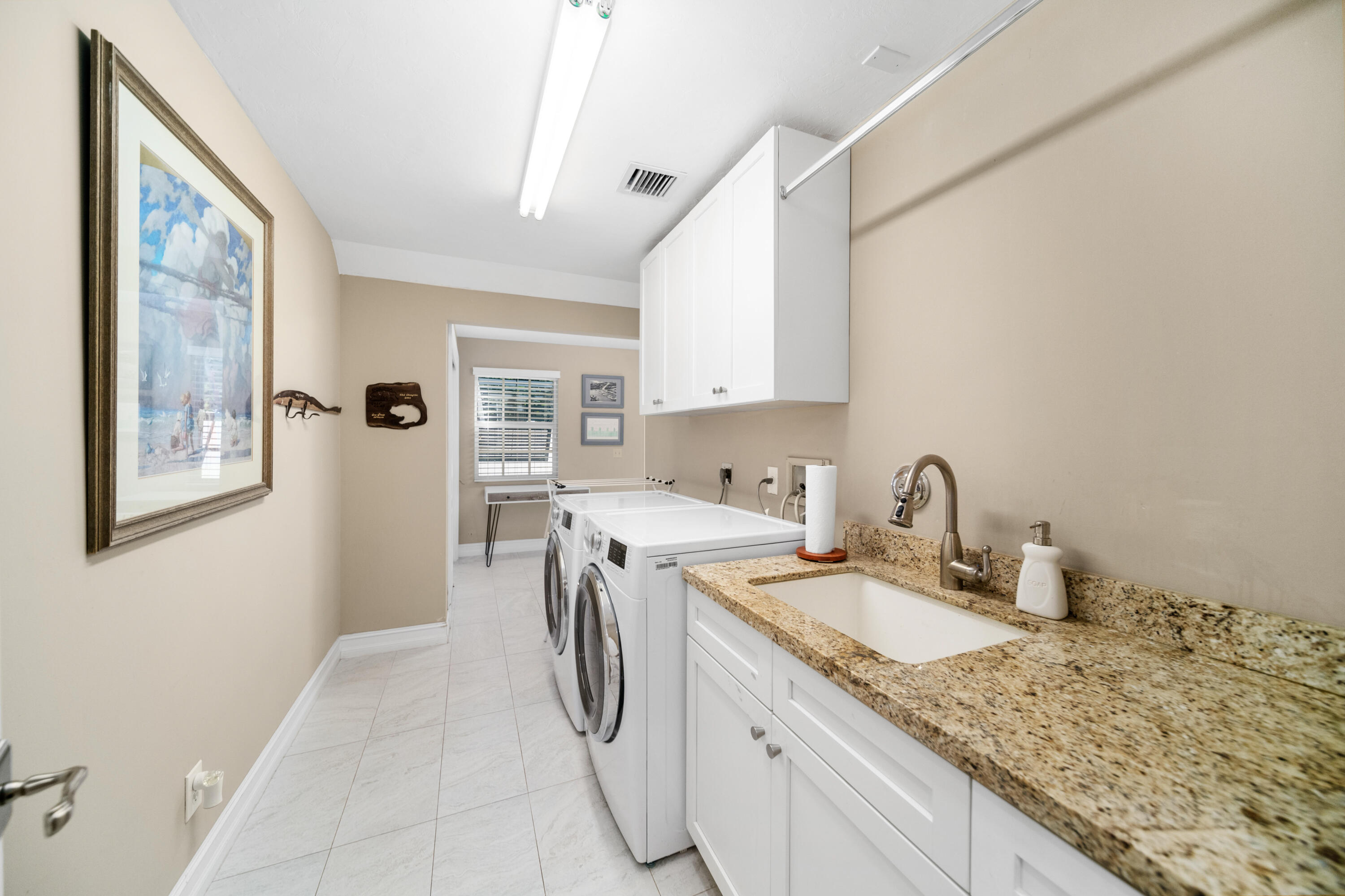 RIO DEL REY SHORES - Residential