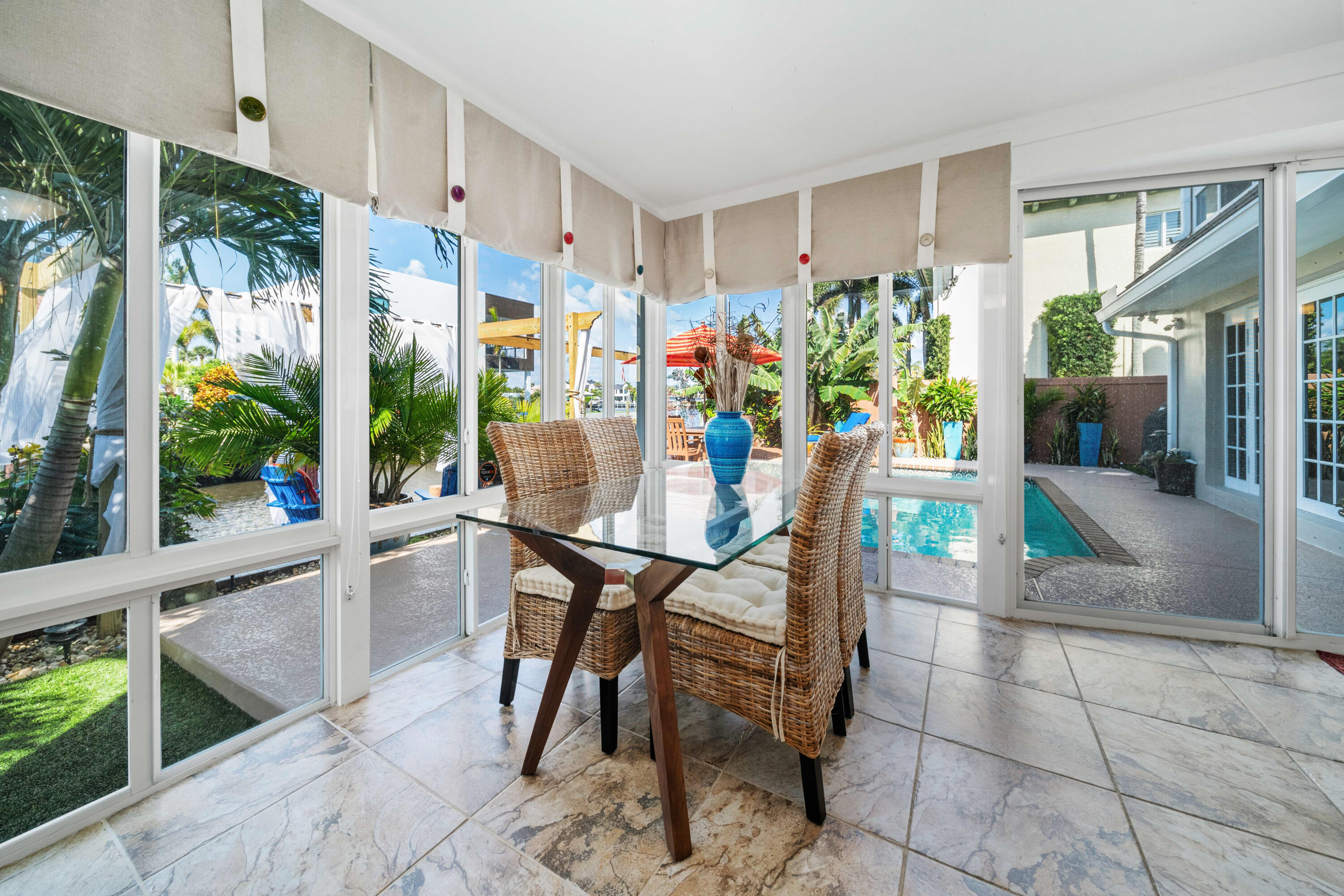 RIO DEL REY SHORES - Residential