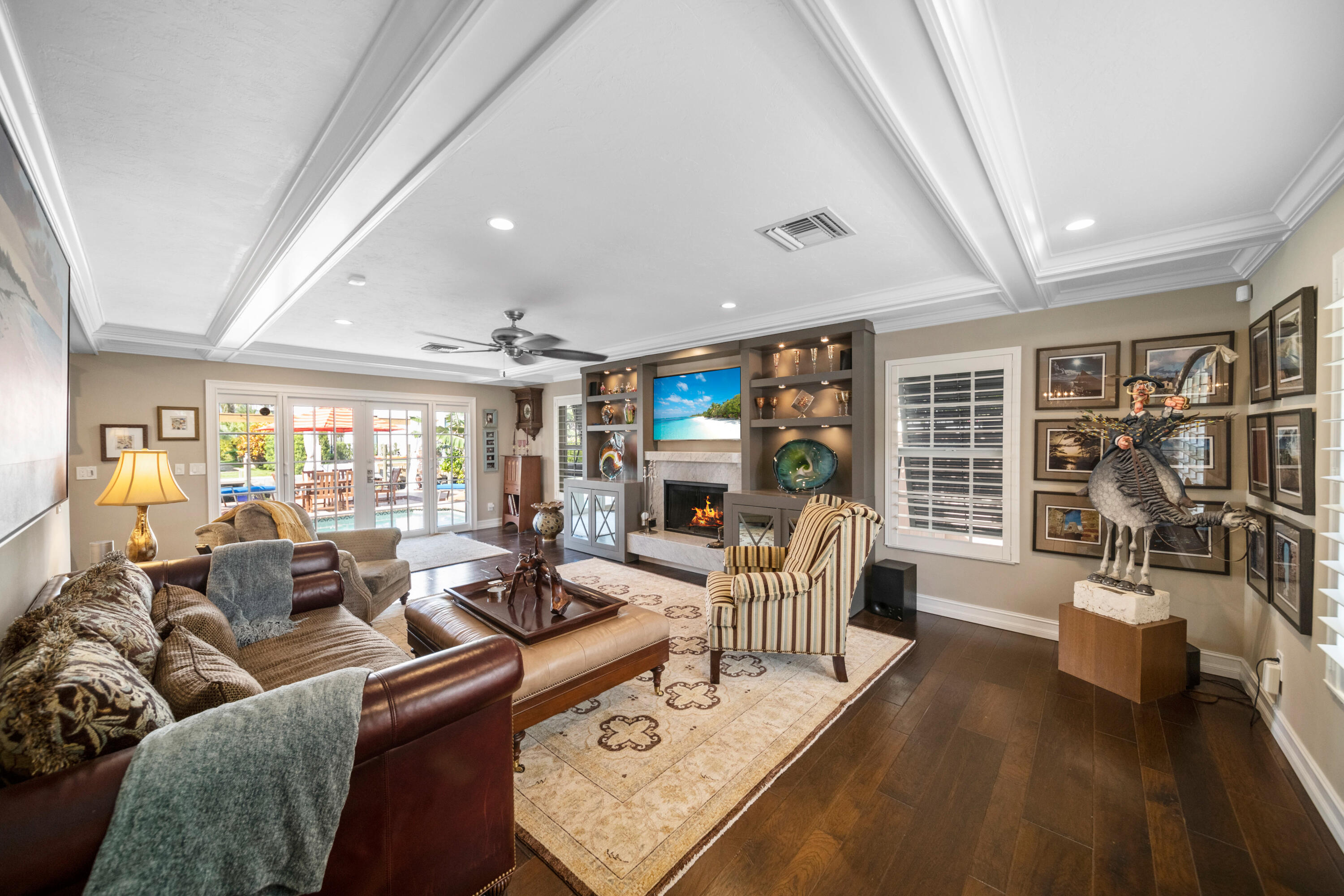 RIO DEL REY SHORES - Residential