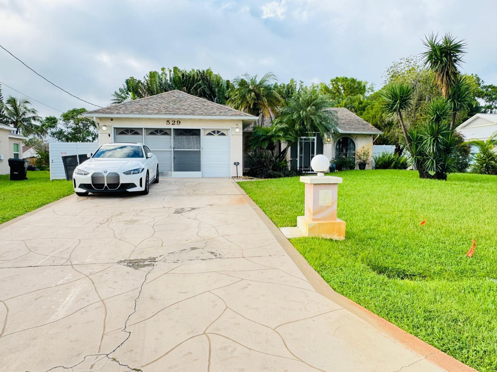 PORT ST LUCIE SECTION 6 - Residential