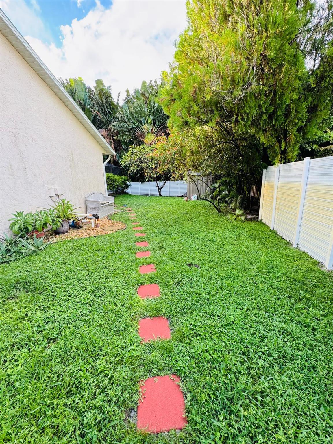 PORT ST LUCIE SECTION 6 - Residential