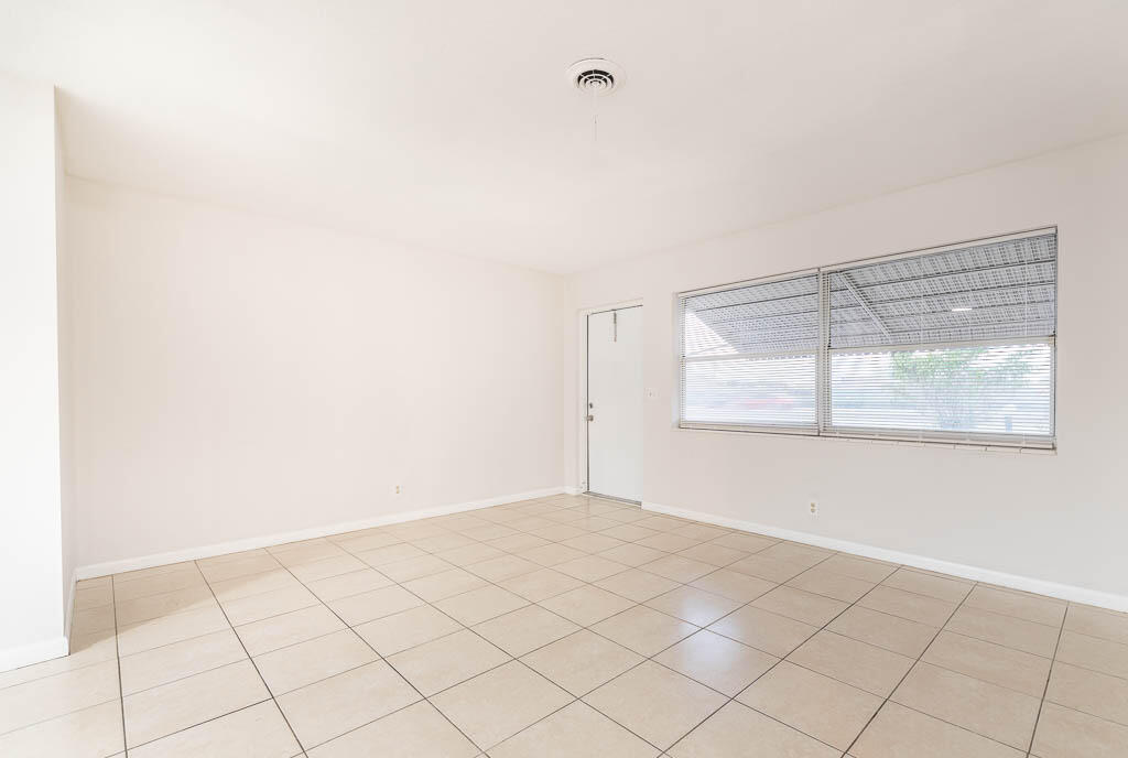 DELRAY BEACH HIGHLANDS SEC 1 - Residential