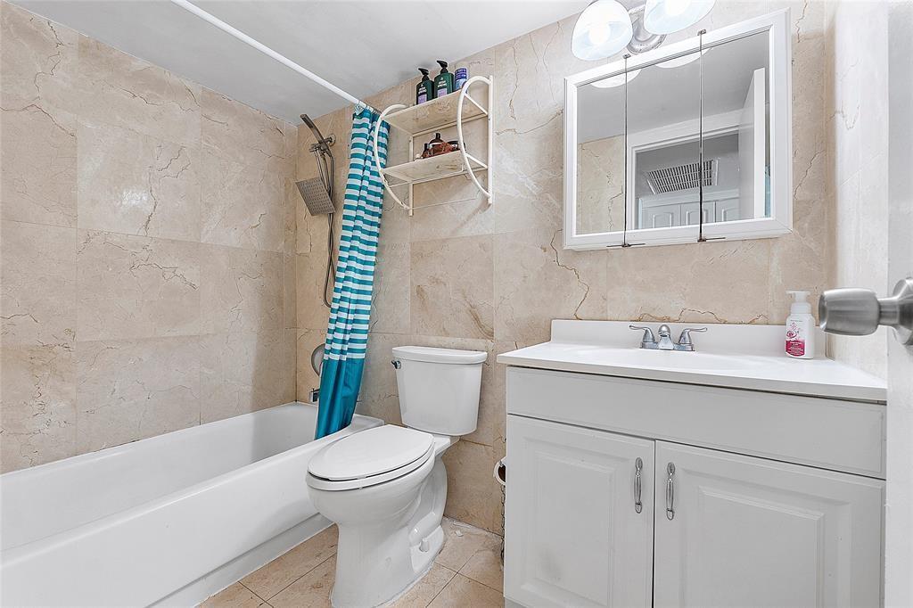 THE AVENTURA BEACH CLUB - Residential