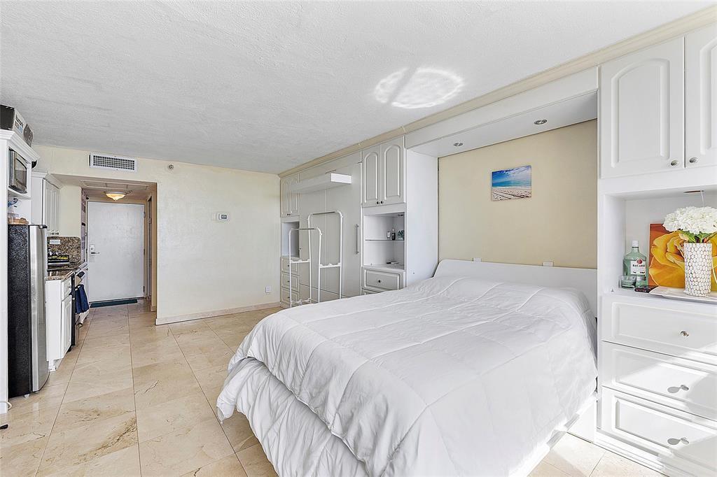 19201 Collins Ave 345