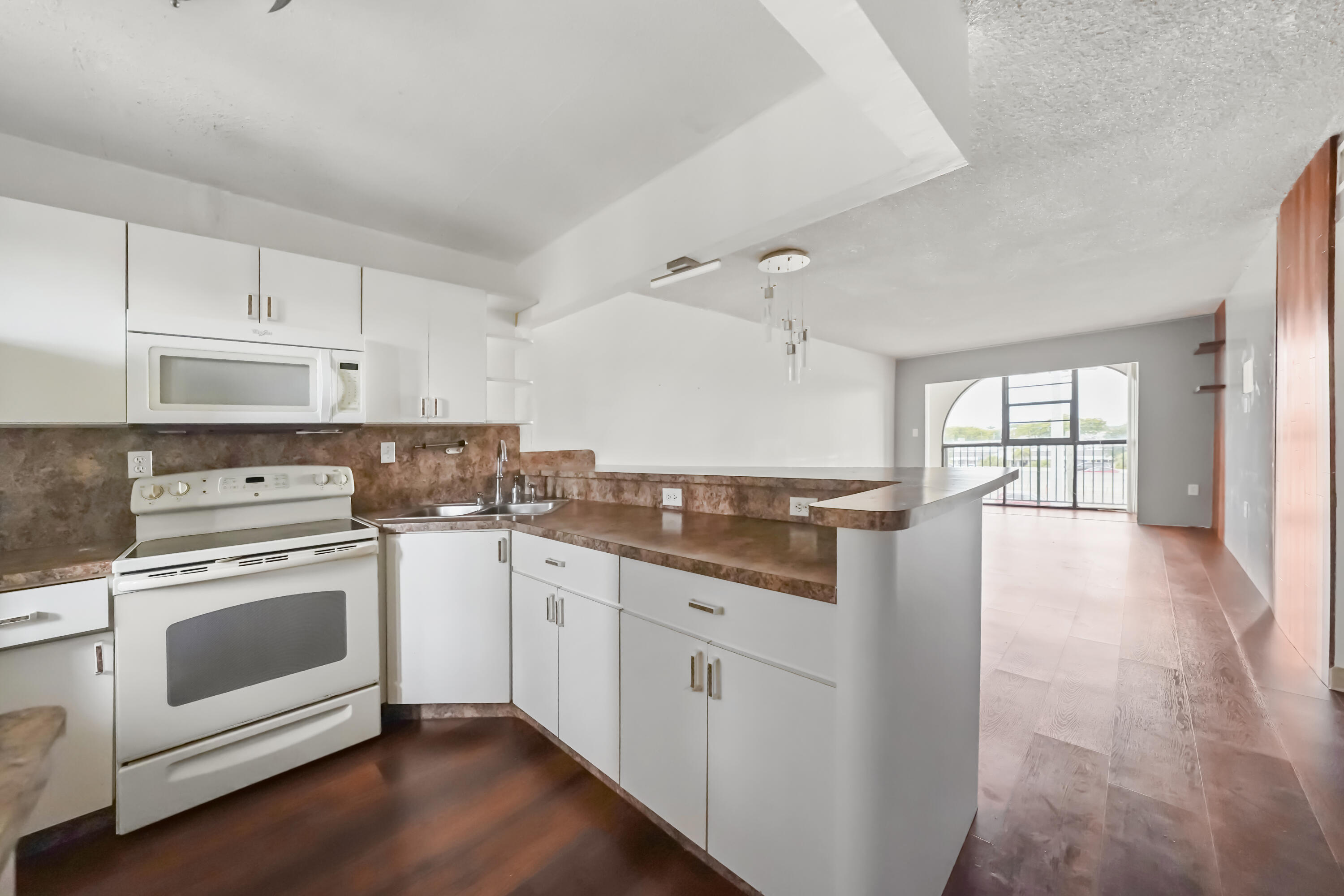 ANDES CONDO - Residential Lease