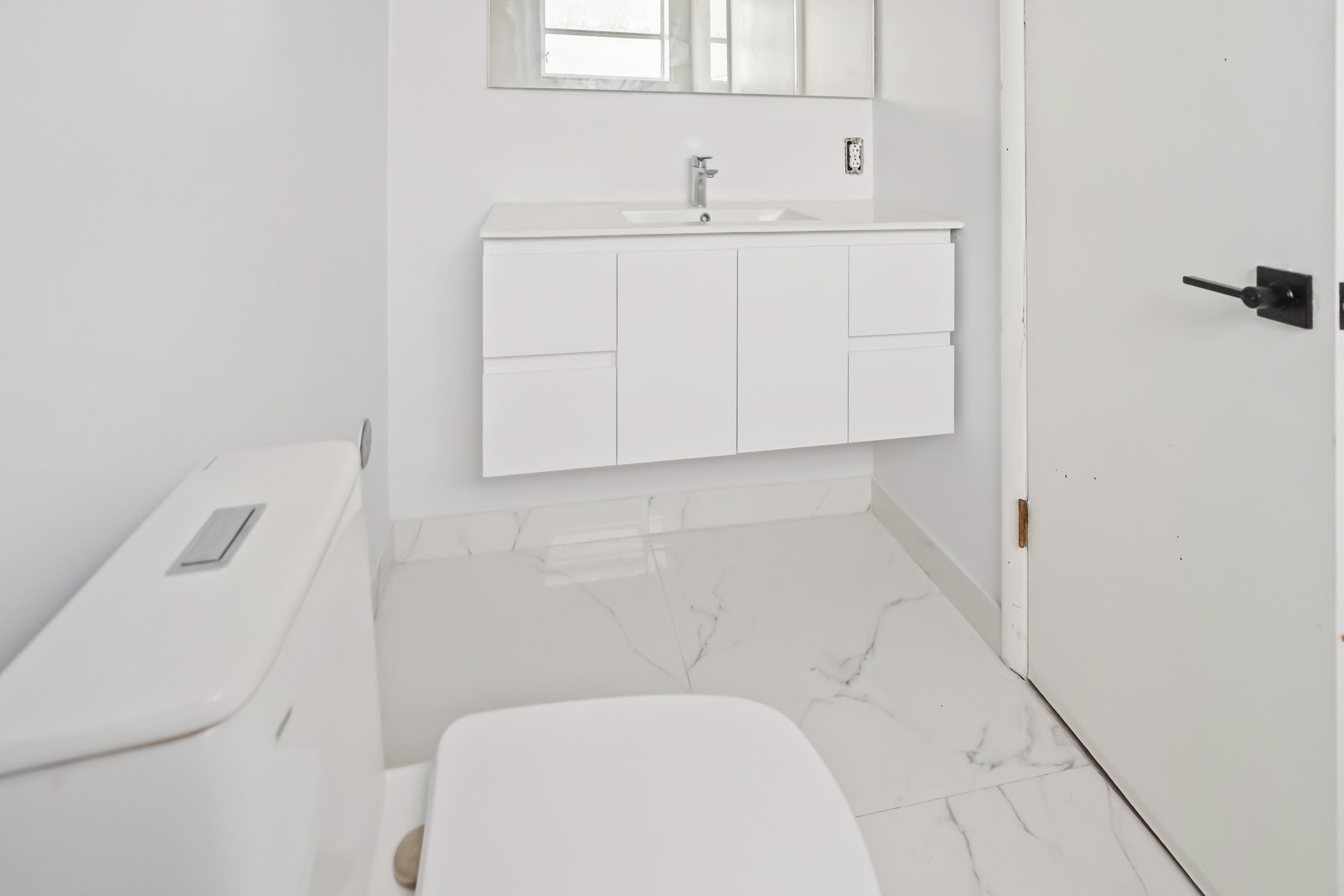 ANDES CONDO - Residential Lease
