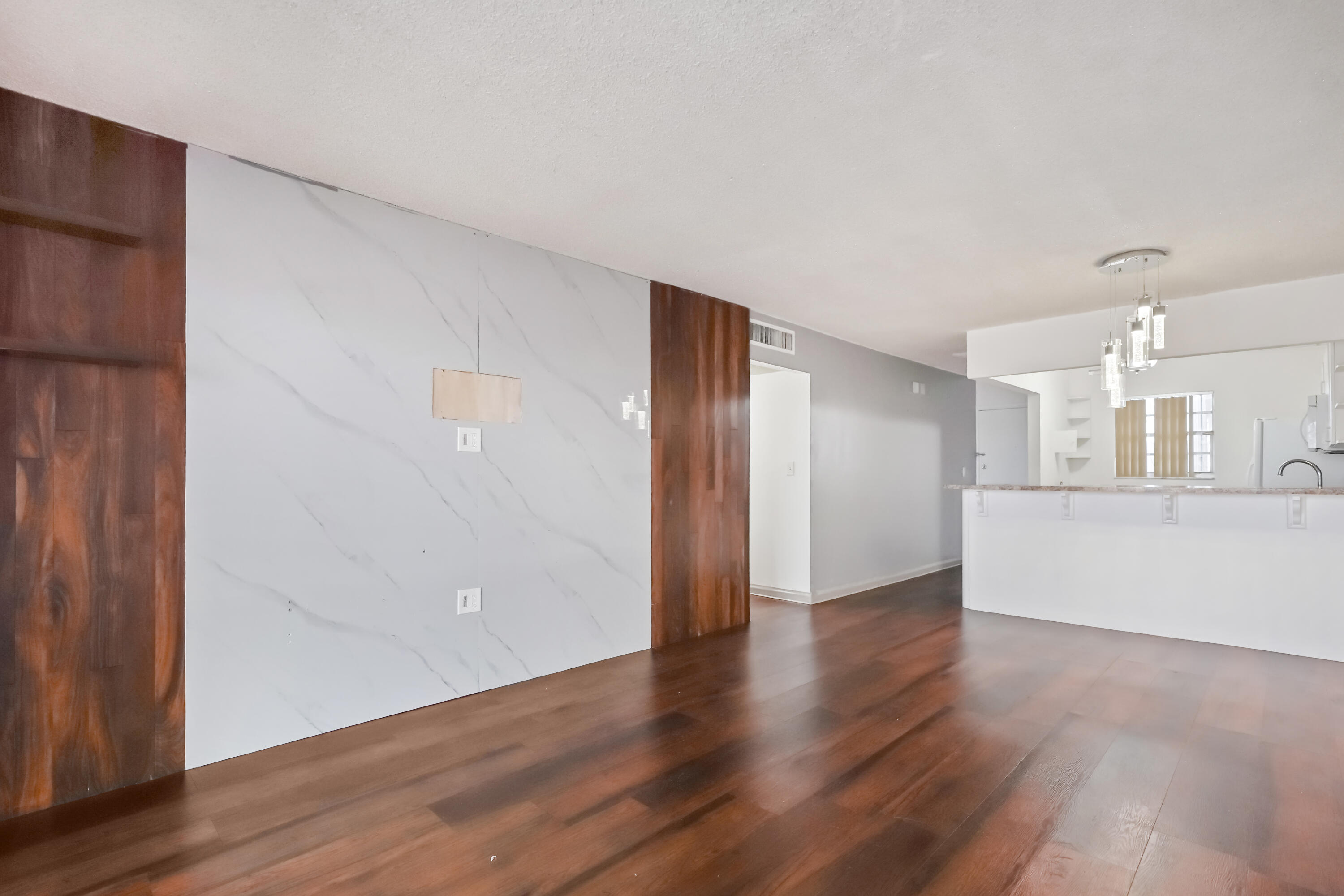 ANDES CONDO - Residential Lease