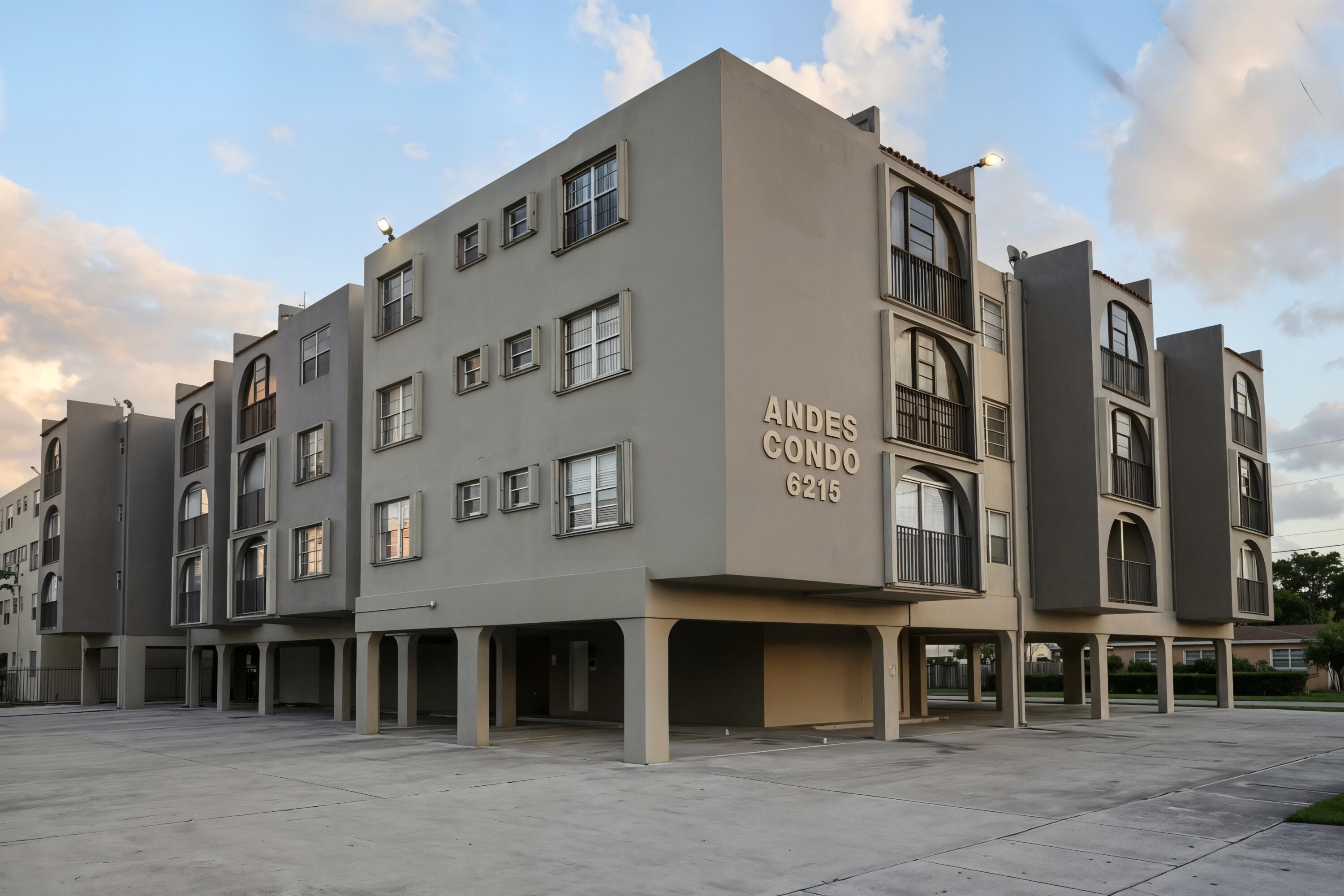 ANDES CONDO - Residential Lease