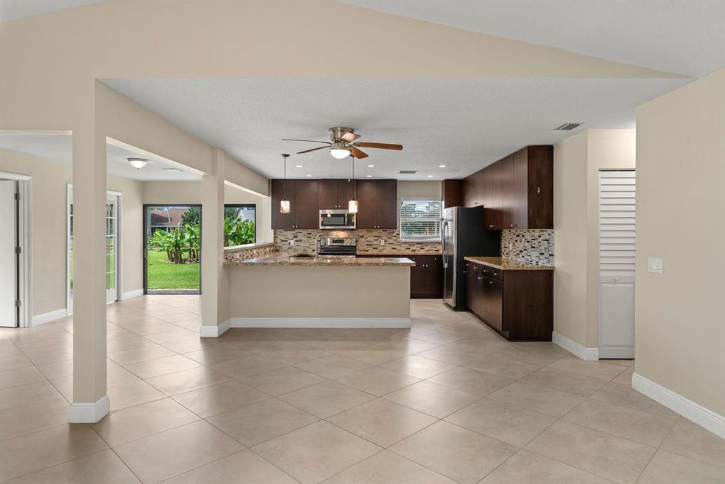 Eastpointe Country Club - Residential