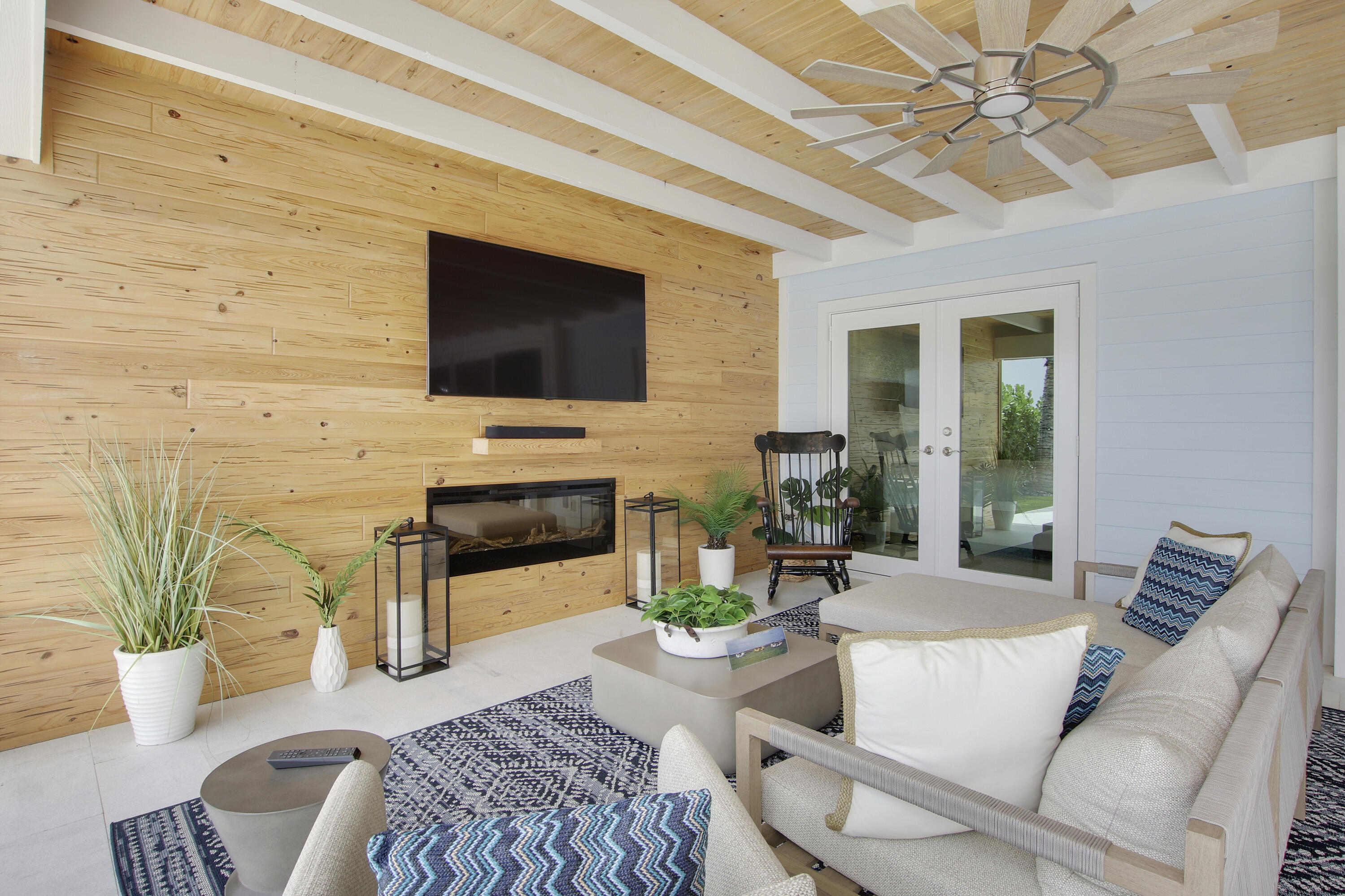 HUNT CLUB COLONY - Residential