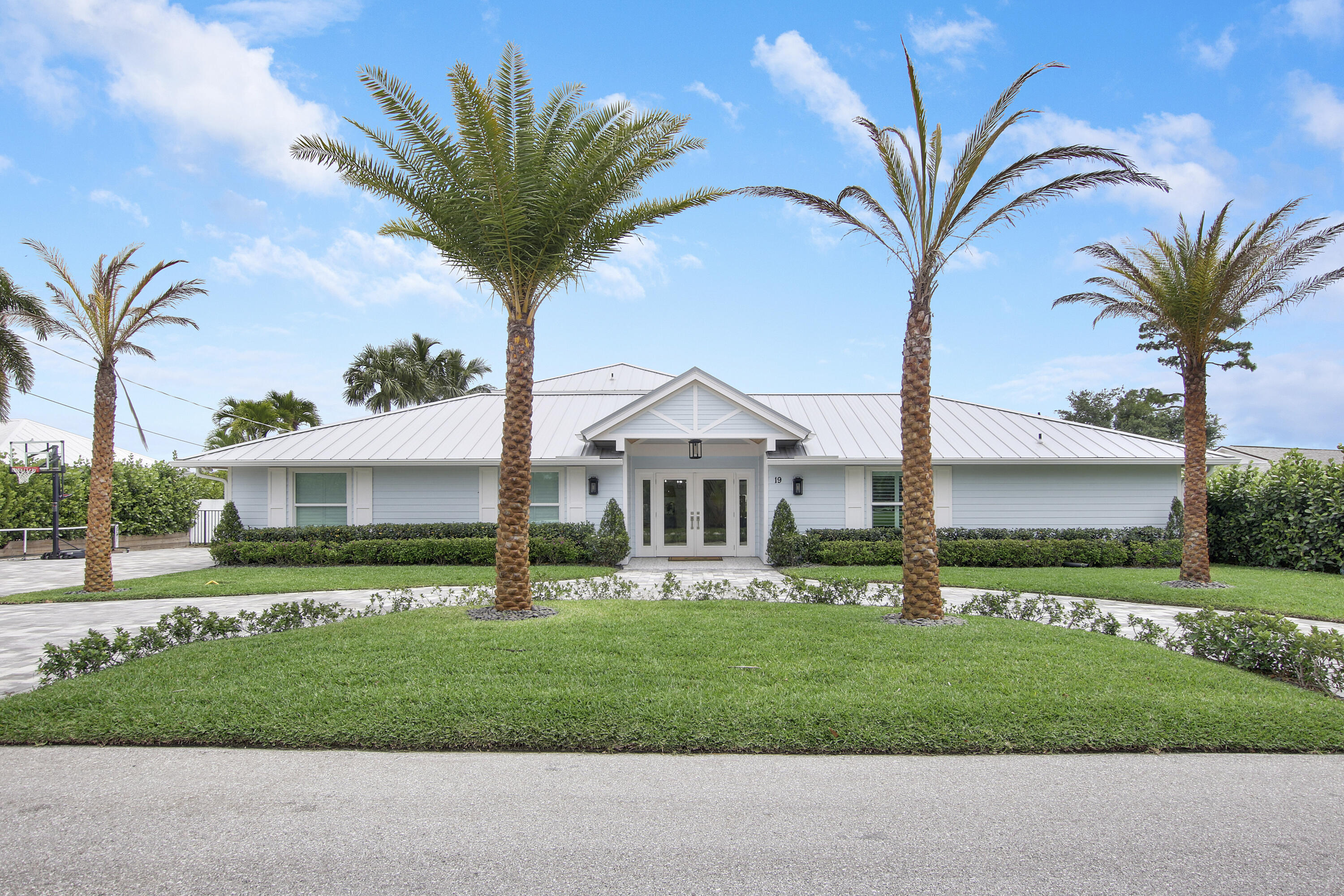 HUNT CLUB COLONY - Residential