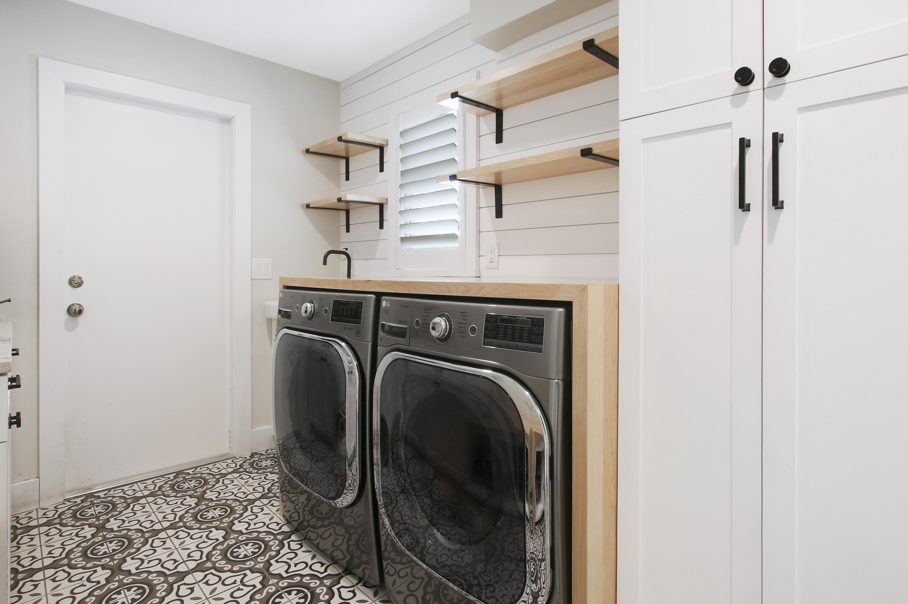 HUNT CLUB COLONY - Residential