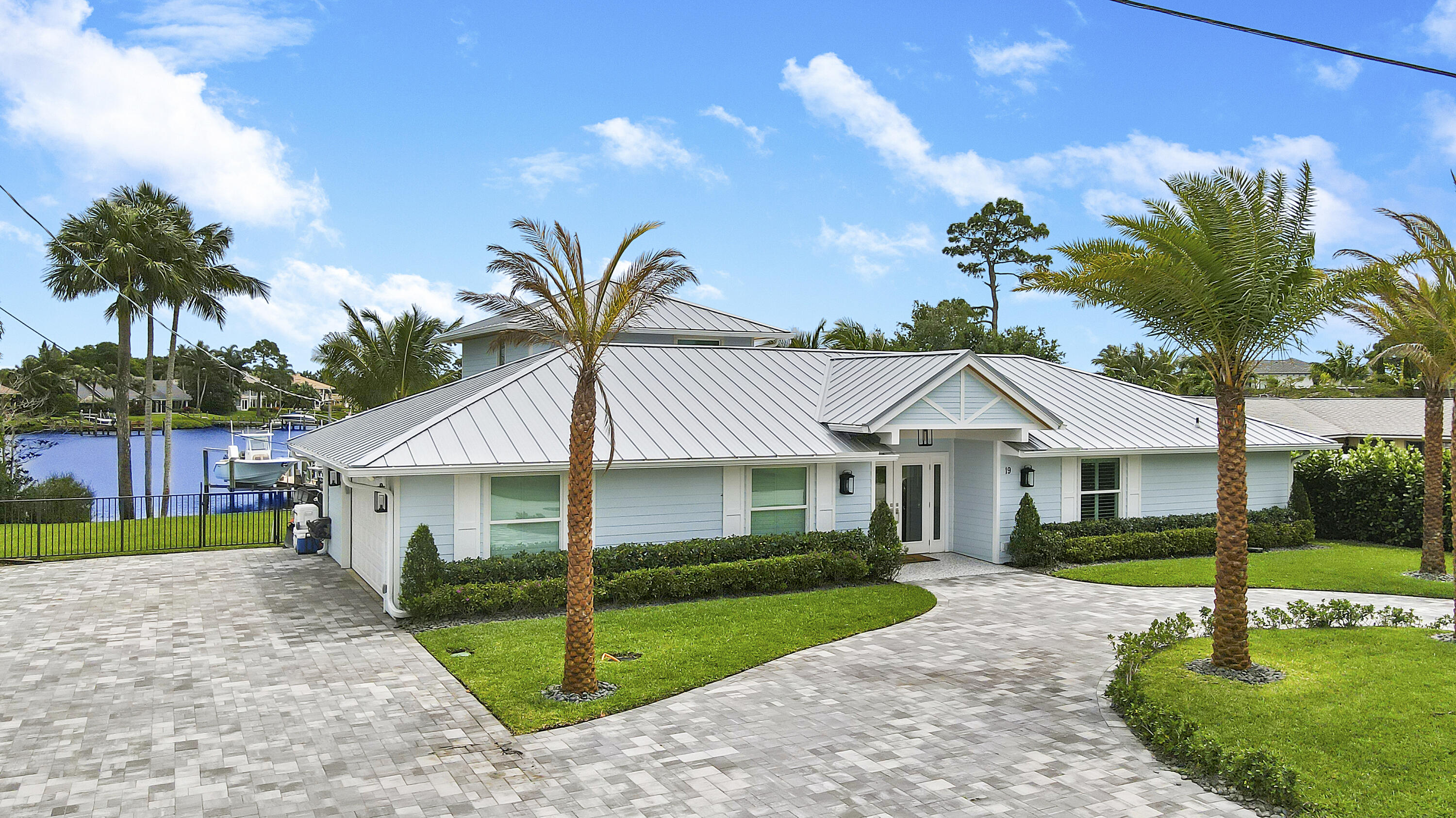 HUNT CLUB COLONY - Residential