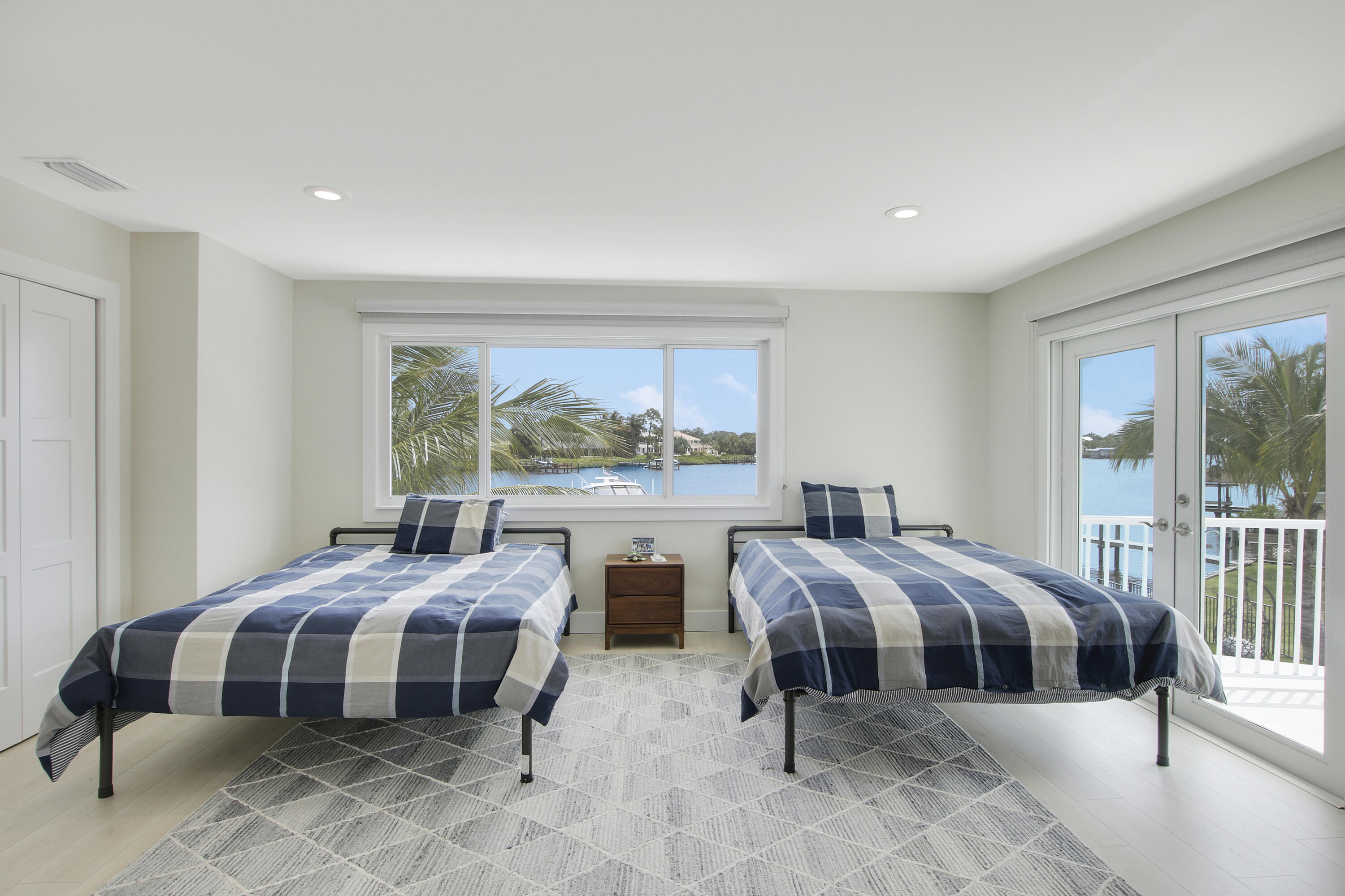 HUNT CLUB COLONY - Residential