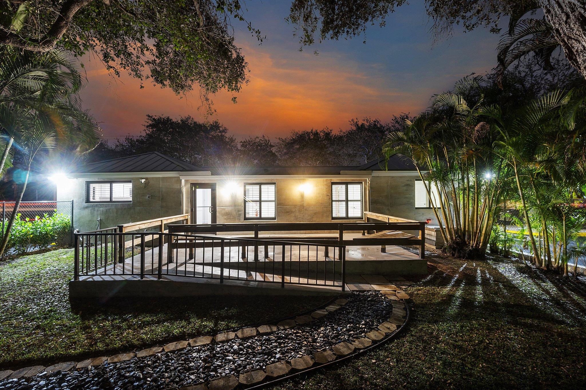 Downtown Delray Beach - Commercial Sale