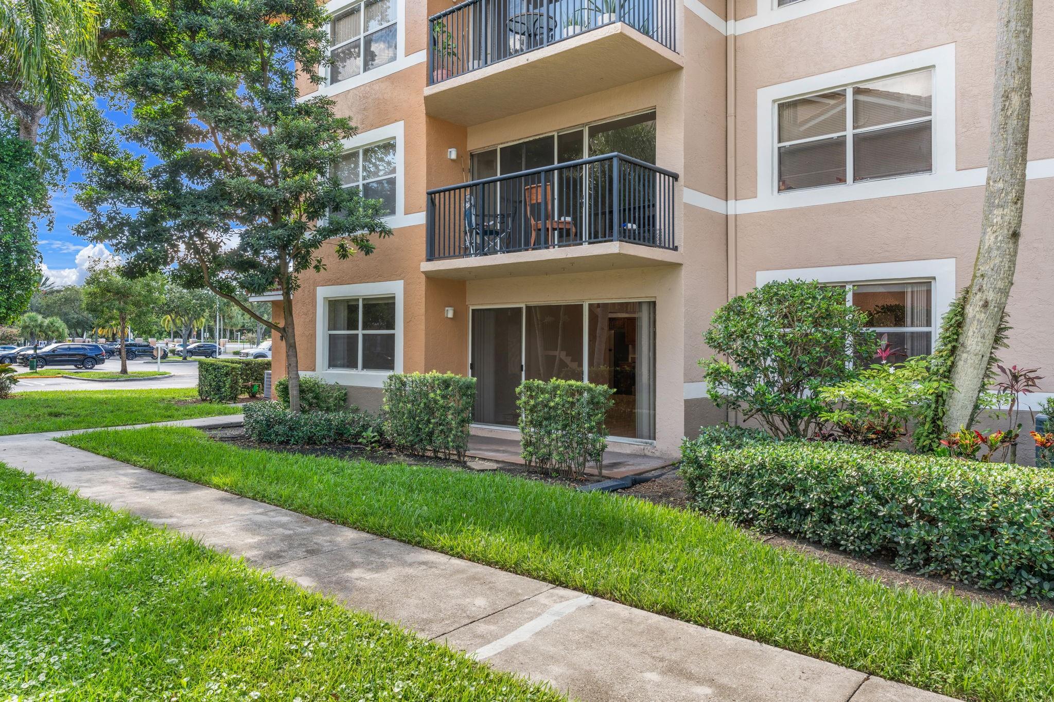Edgewater Condo - Residential Lease