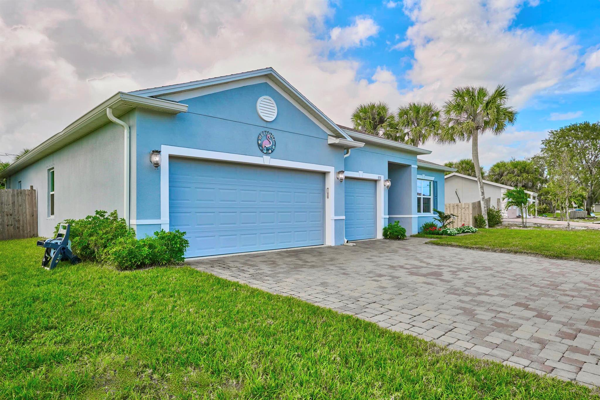 SEBASTIAN HIGHLANDS - NO HOA - Residential