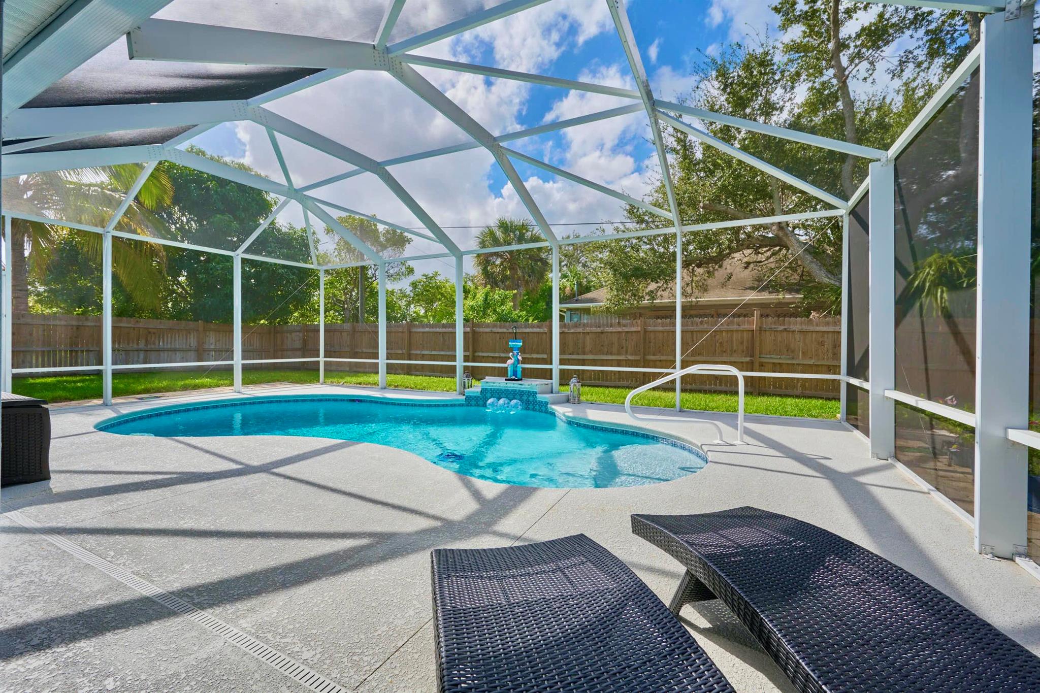 SEBASTIAN HIGHLANDS - NO HOA - Residential