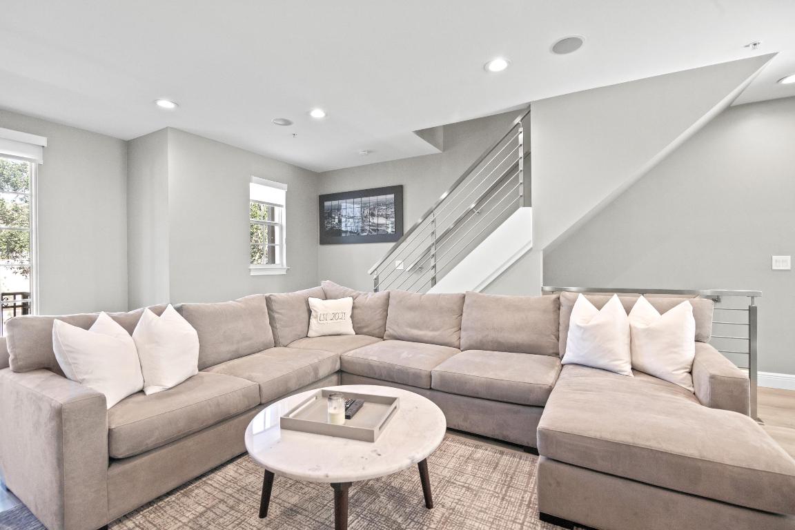 HERITAGE CLUB - Residential