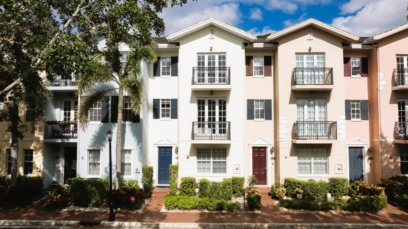 HERITAGE CLUB - Residential