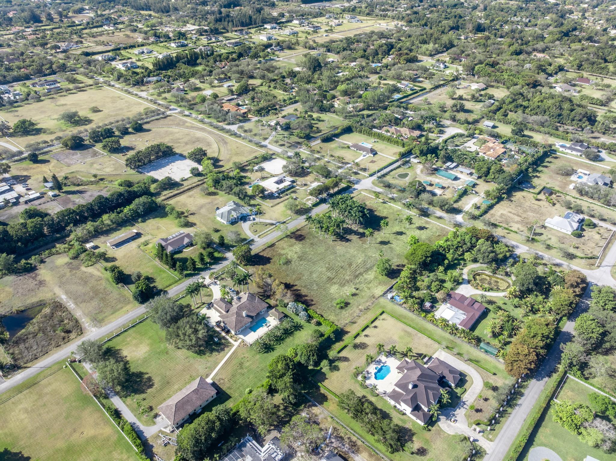 ROLLING OAKS ESTATES - Land