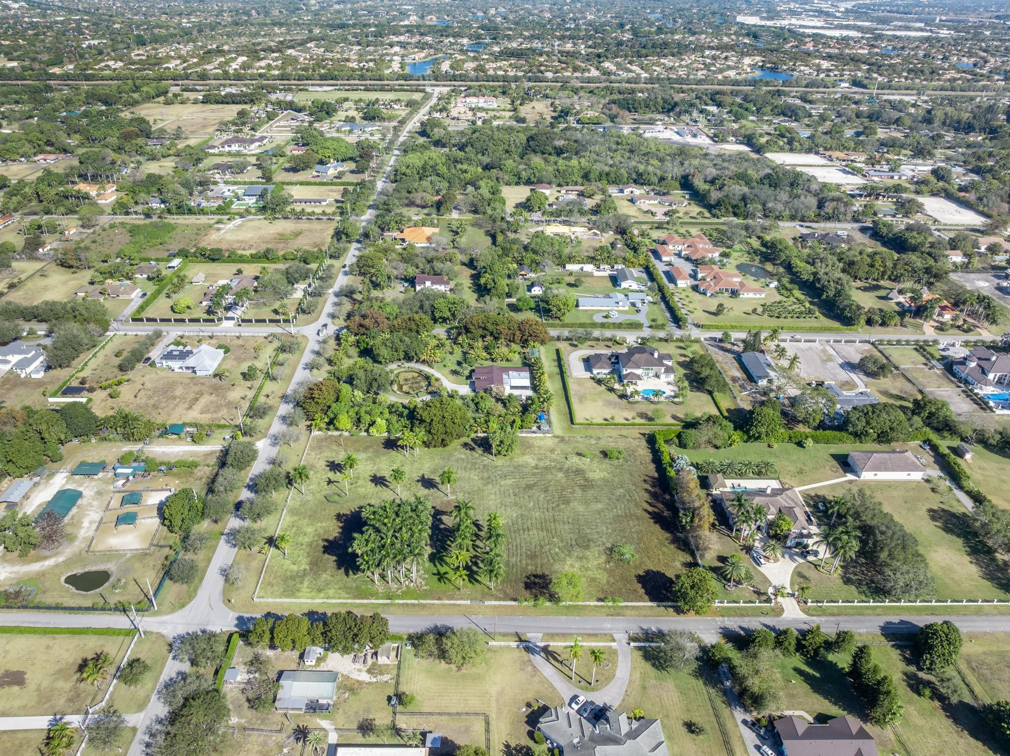 ROLLING OAKS ESTATES - Land