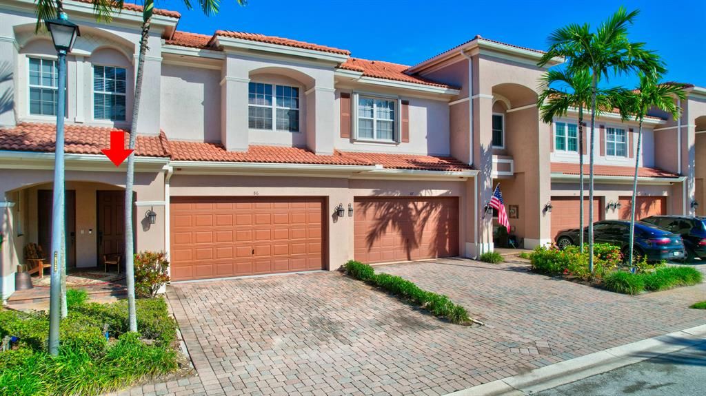 Photo of 86 Nottingham Place Pl, Boynton Beach, FL 33426 (MLS # R10759663)