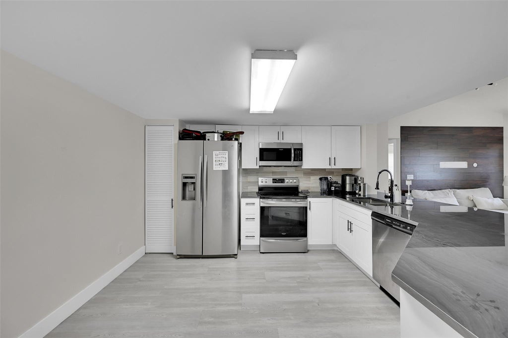 Photo of 9833 Westview Drive #837, Coral Springs, FL 33076 (MLS # F10518818)