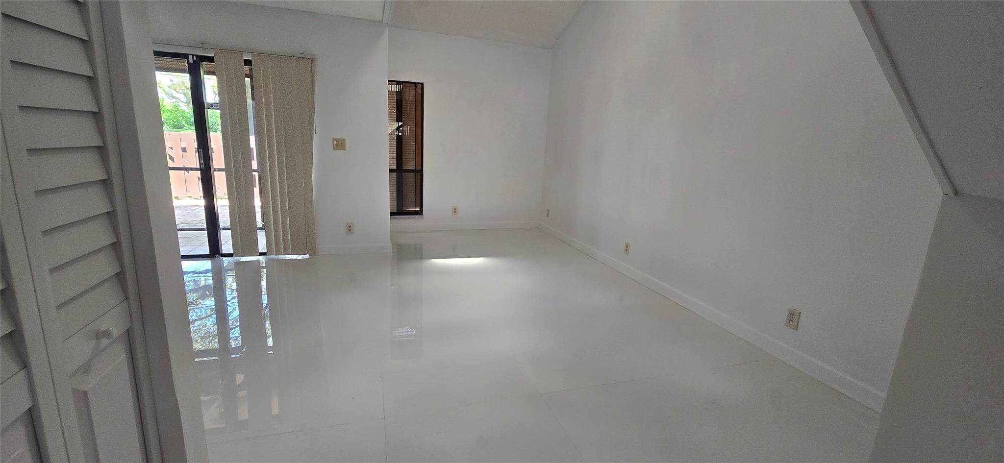 Bonaire Woodmont - Residential