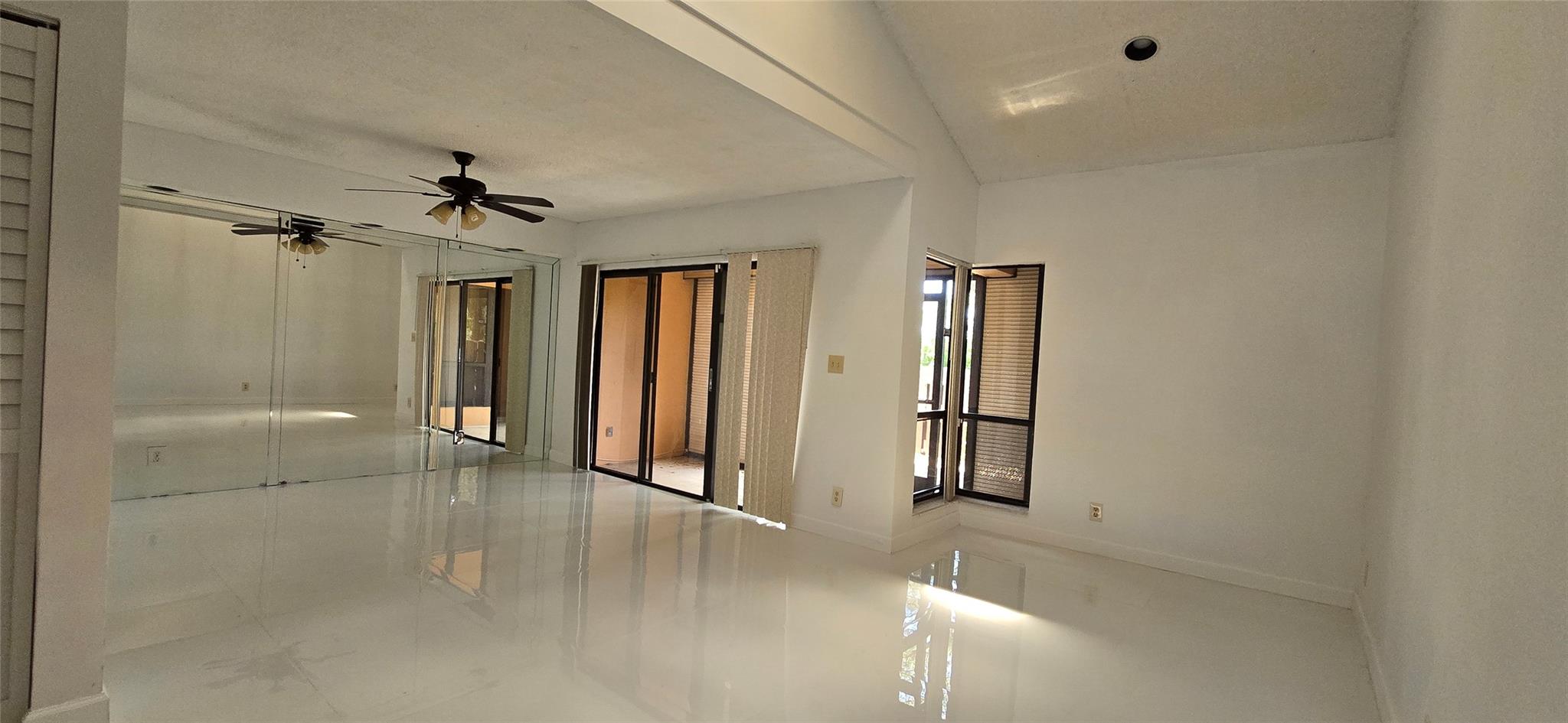 Bonaire Woodmont - Residential