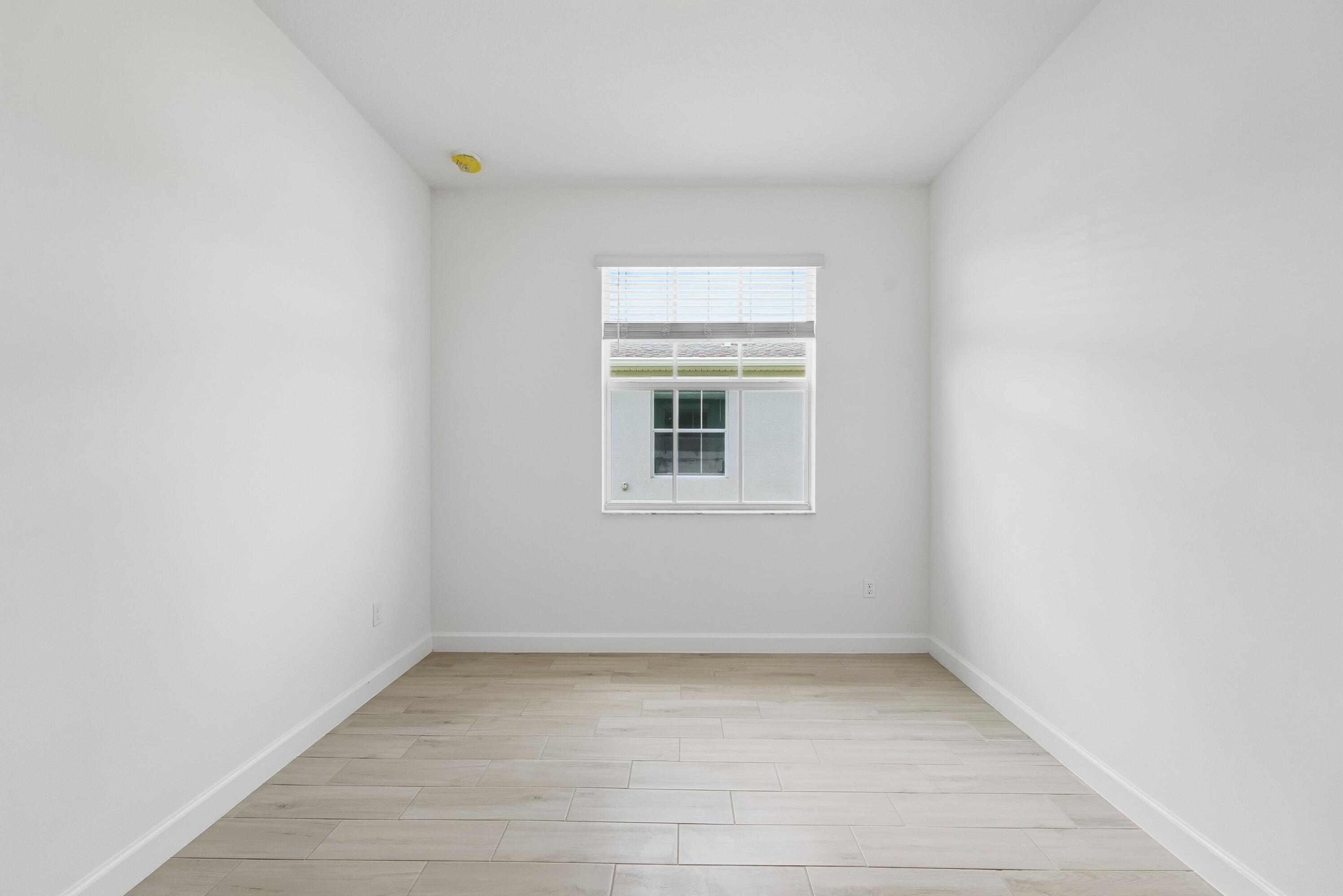 SEAGROVE PUD - Residential Lease