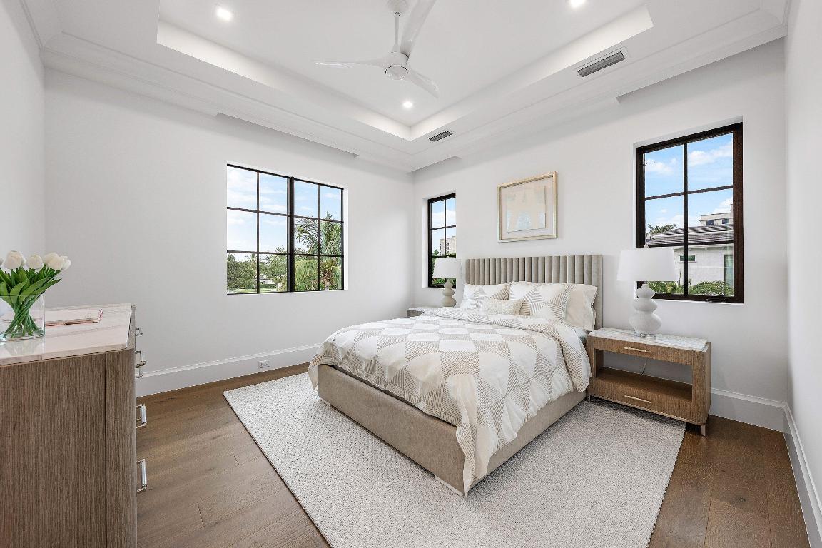 KINGS COURT REPLAT IN - Residential