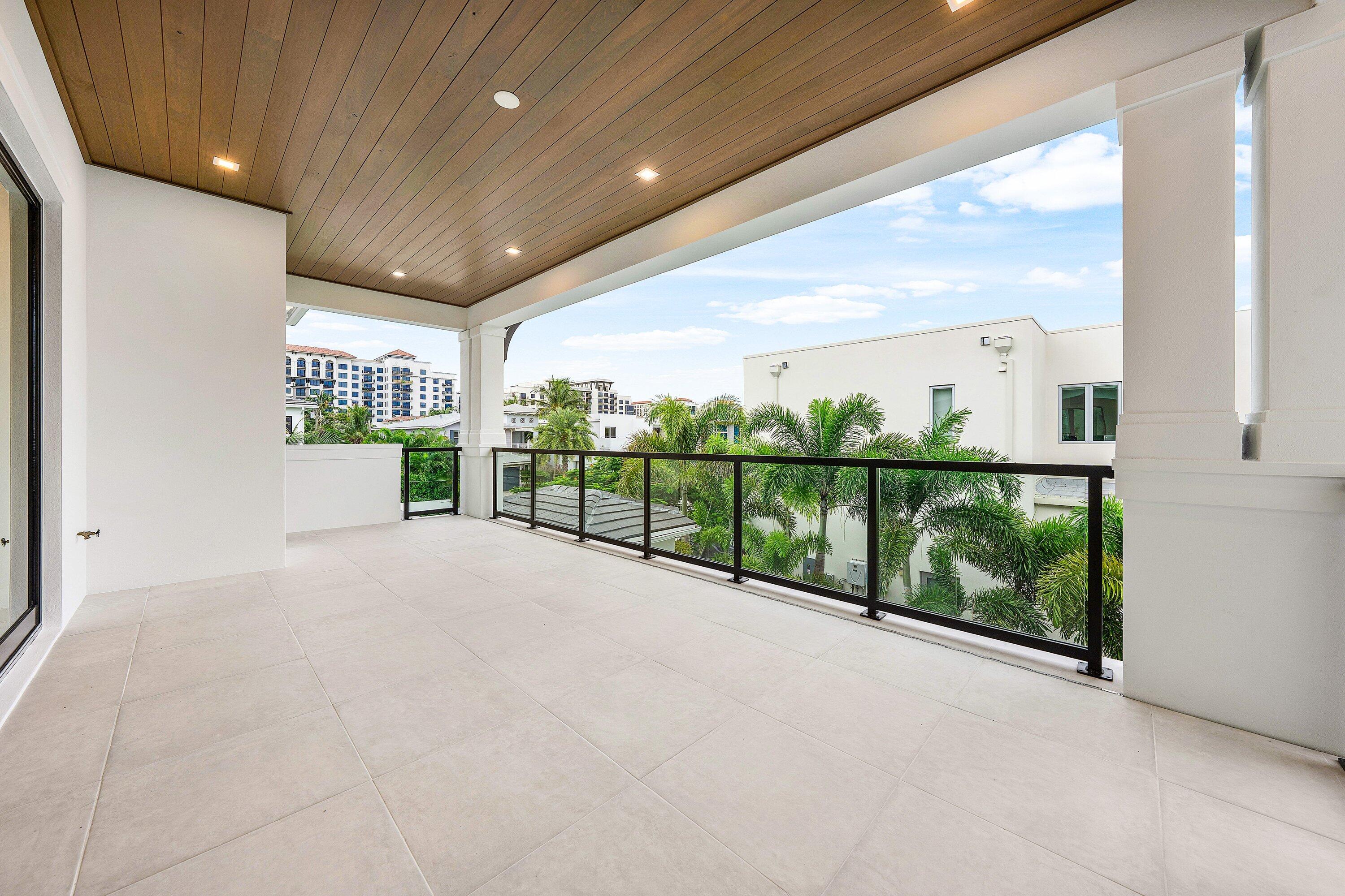 KINGS COURT REPLAT IN - Residential
