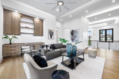 Tiny photo for 201 NE 4th Avenue, Boca Raton, FL 33432 (MLS # R11093687)