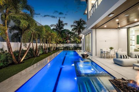 Tiny photo for 201 NE 4th Avenue, Boca Raton, FL 33432 (MLS # R11093687)