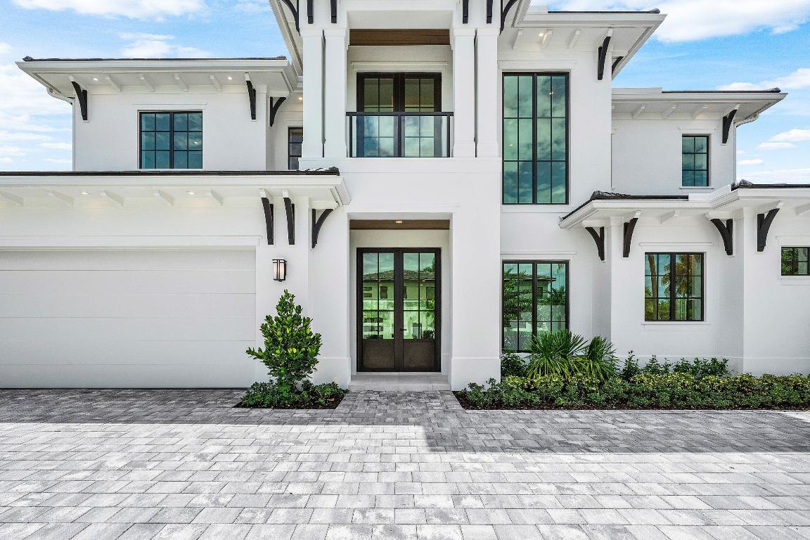 KINGS COURT REPLAT IN - Residential