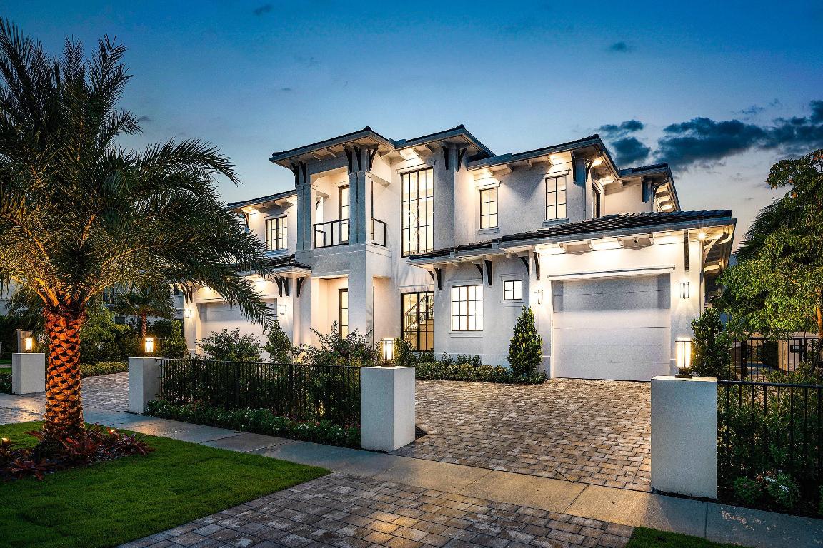 KINGS COURT REPLAT IN - Residential