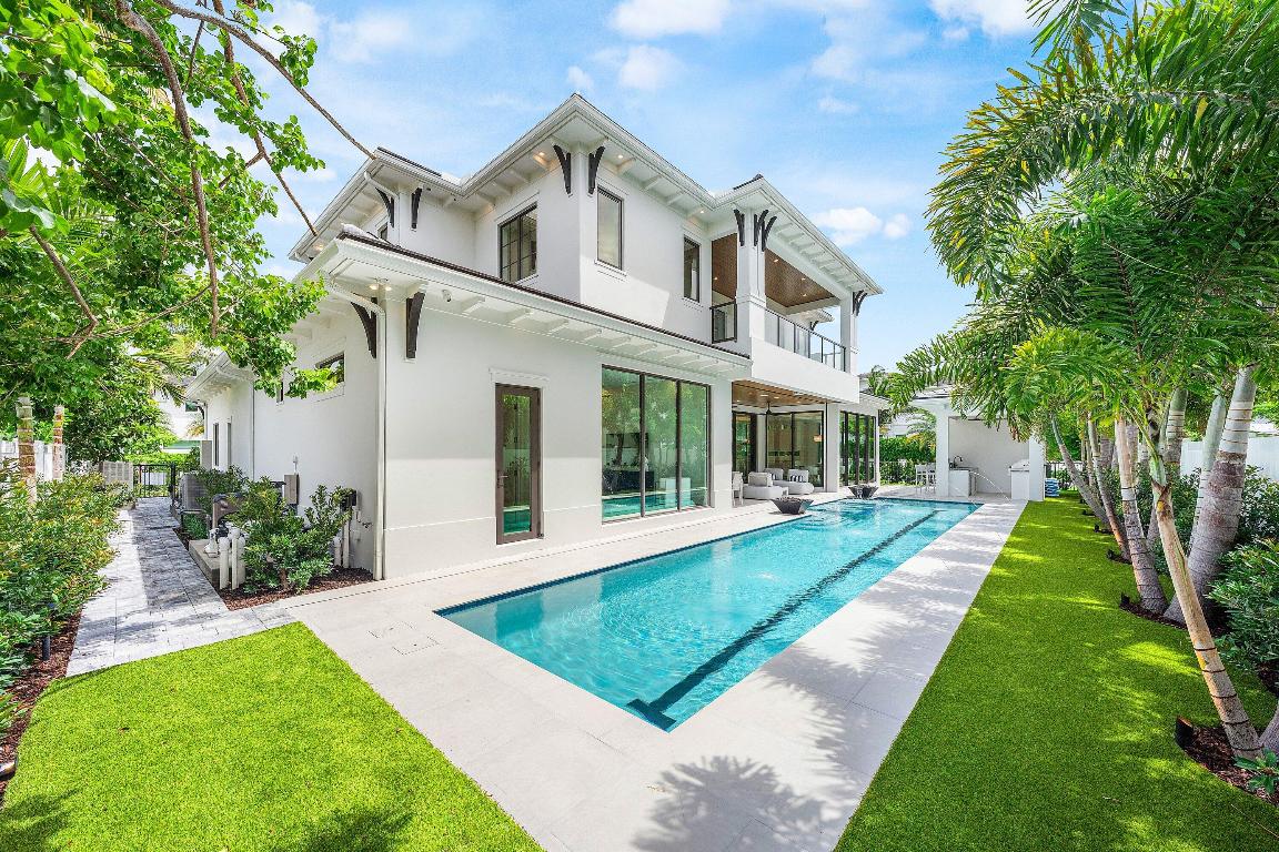 KINGS COURT REPLAT IN - Residential