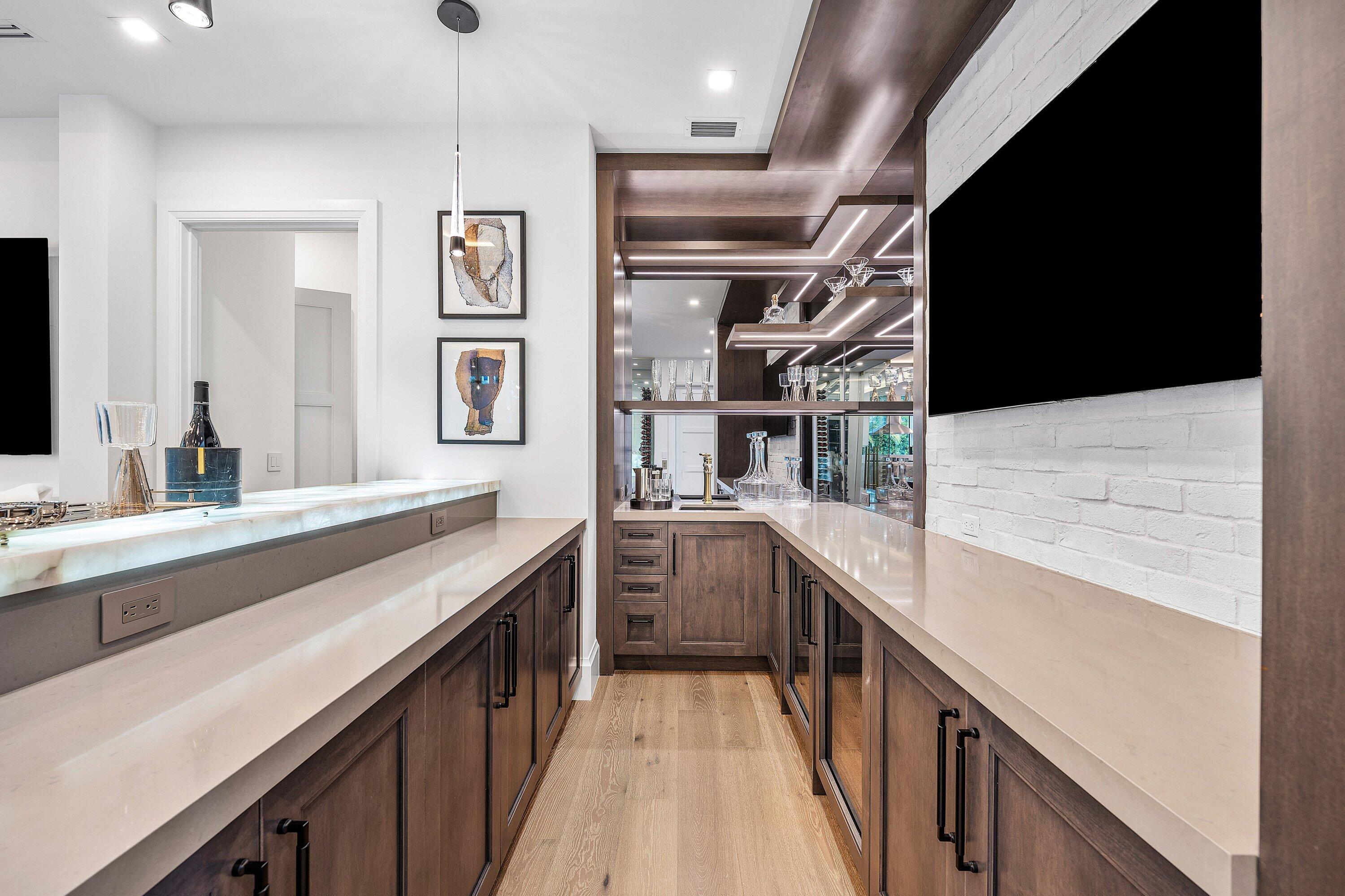 KINGS COURT REPLAT IN - Residential
