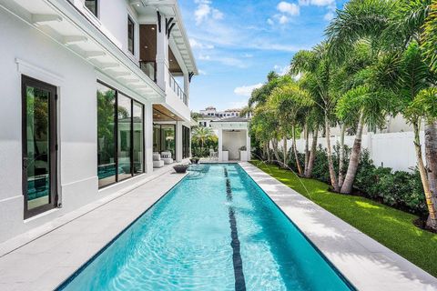 Tiny photo for 201 NE 4th Avenue, Boca Raton, FL 33432 (MLS # R11093687)