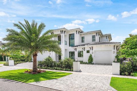 Tiny photo for 201 NE 4th Avenue, Boca Raton, FL 33432 (MLS # R11093687)