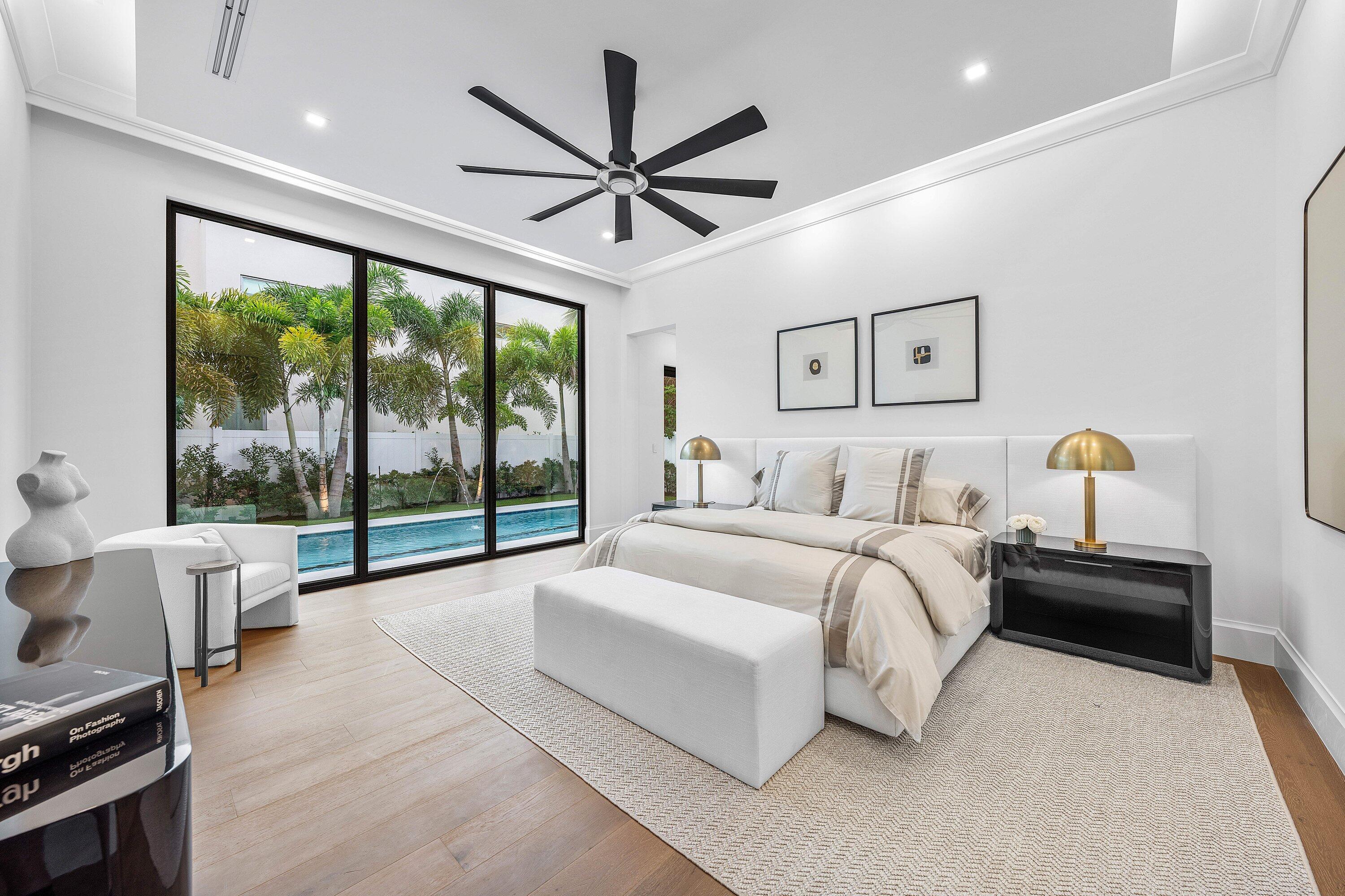 KINGS COURT REPLAT IN - Residential