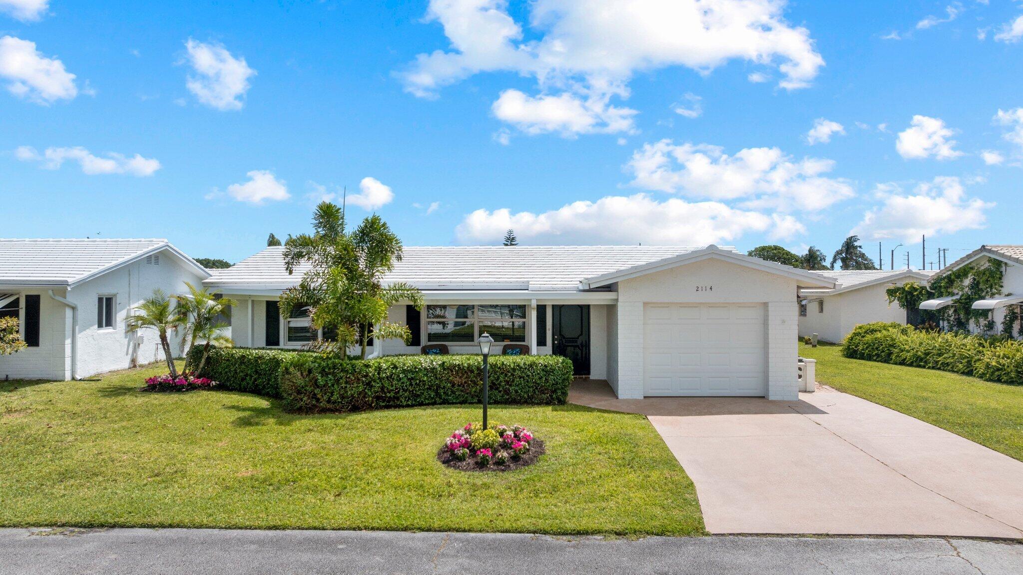 2114 SW 13th Place